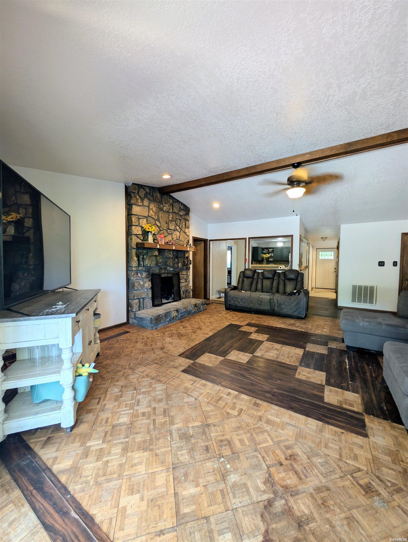 106 Ridge One Circle Property Photo 12