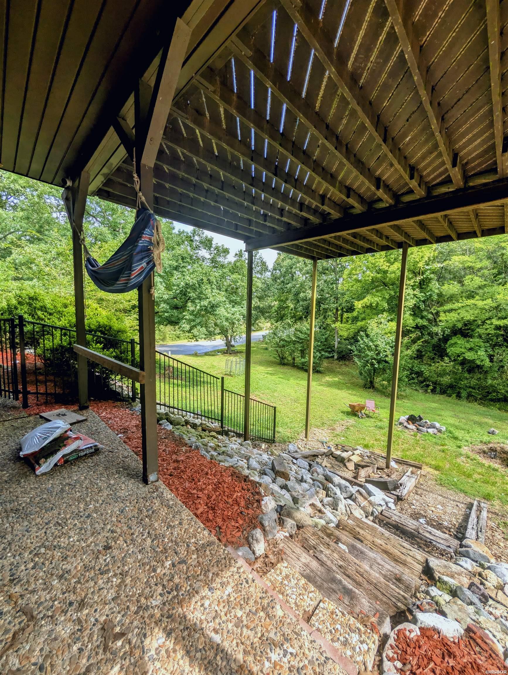 106 Ridge One Circle Property Photo 32