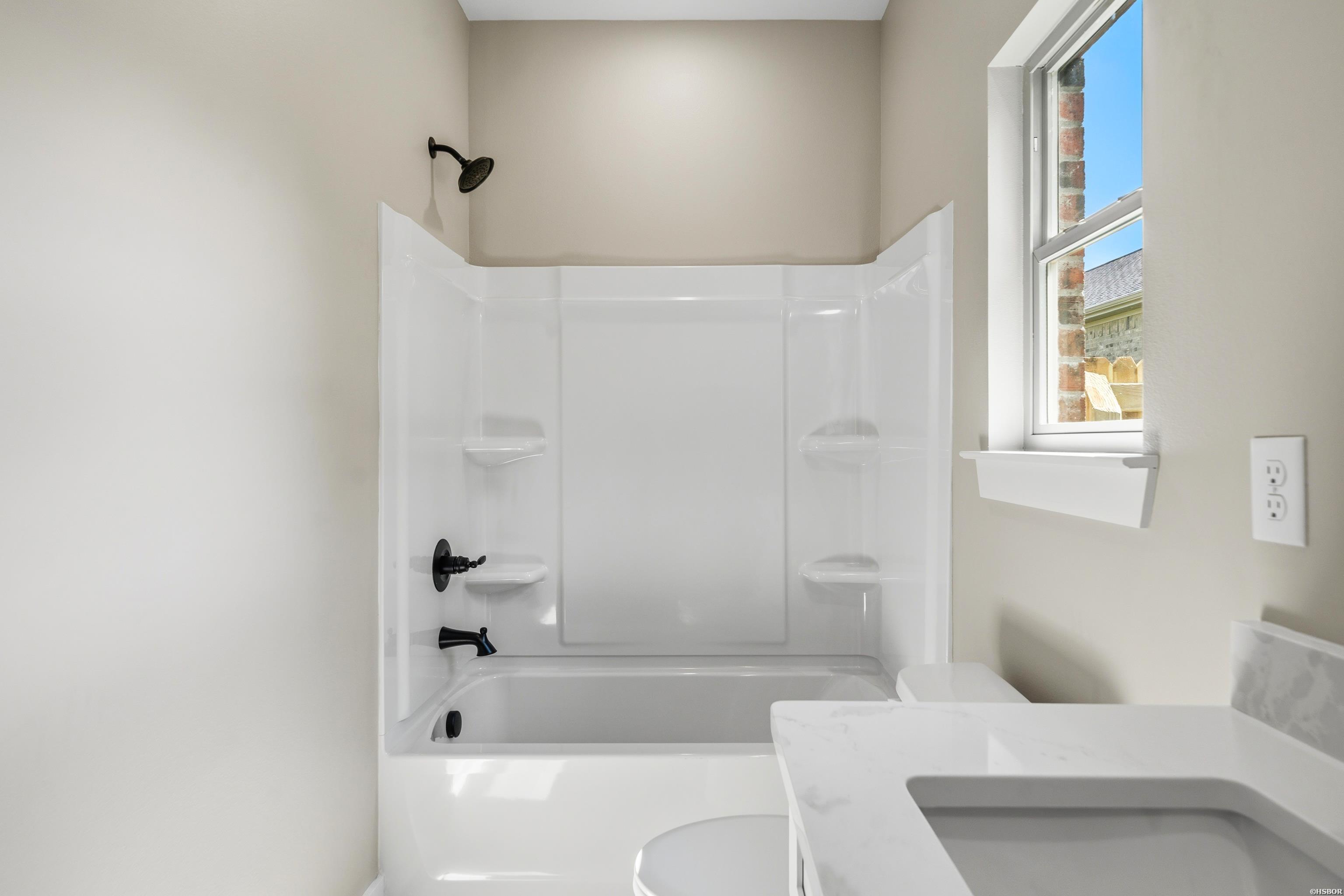 130 Petronia Street Property Photo 33