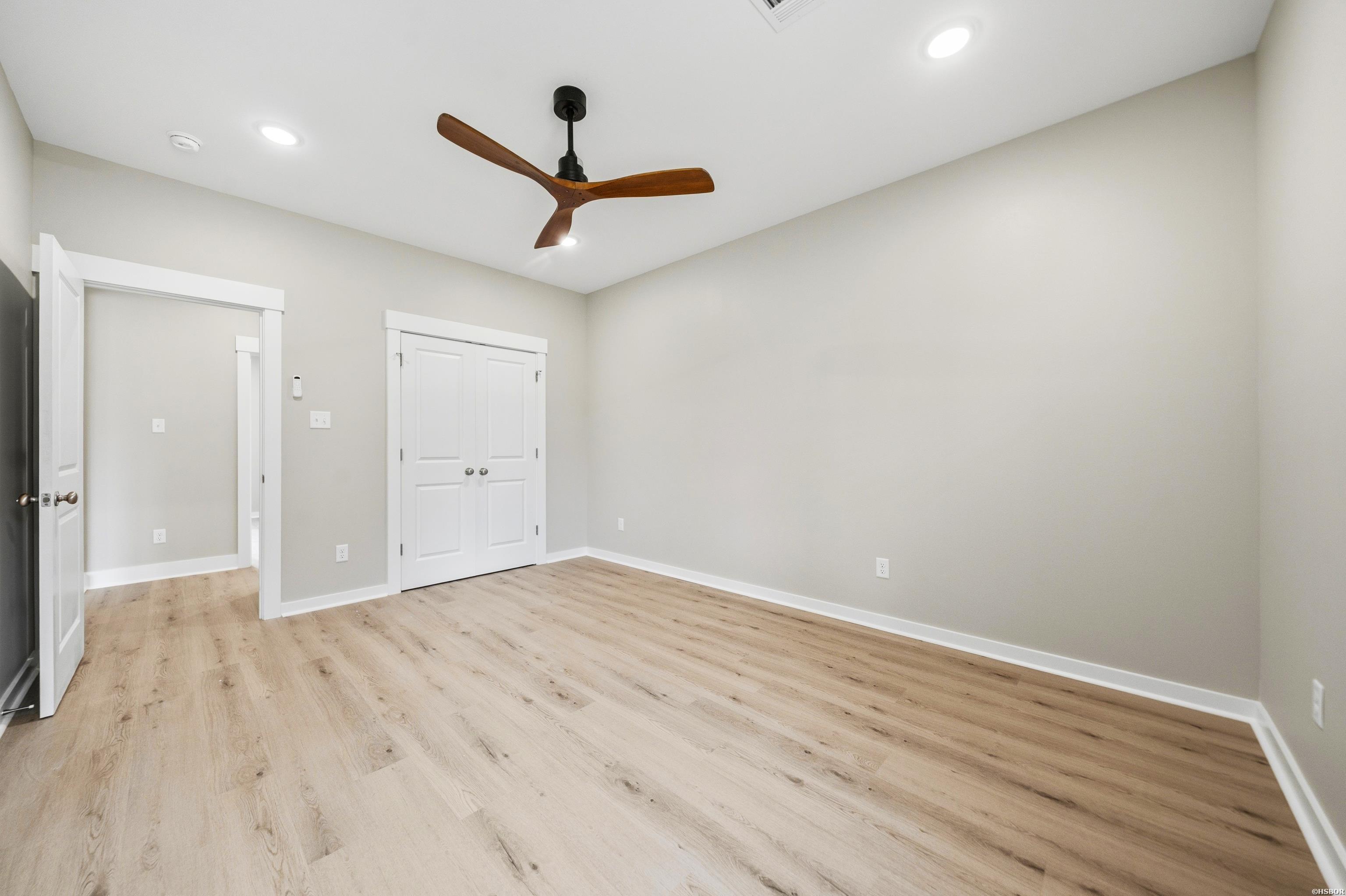 130 Petronia Street Property Photo 36