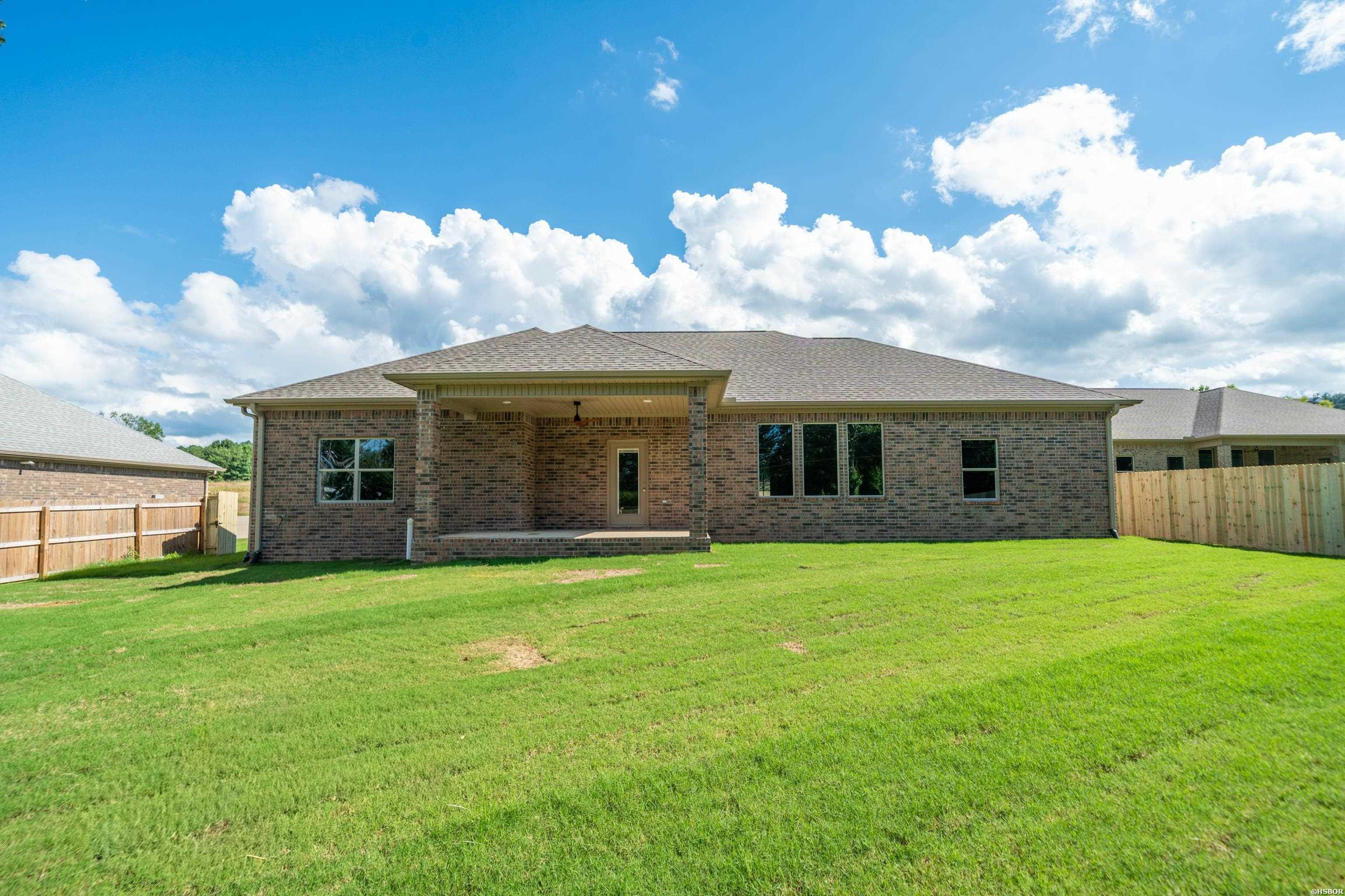 130 Petronia Street Property Photo 42