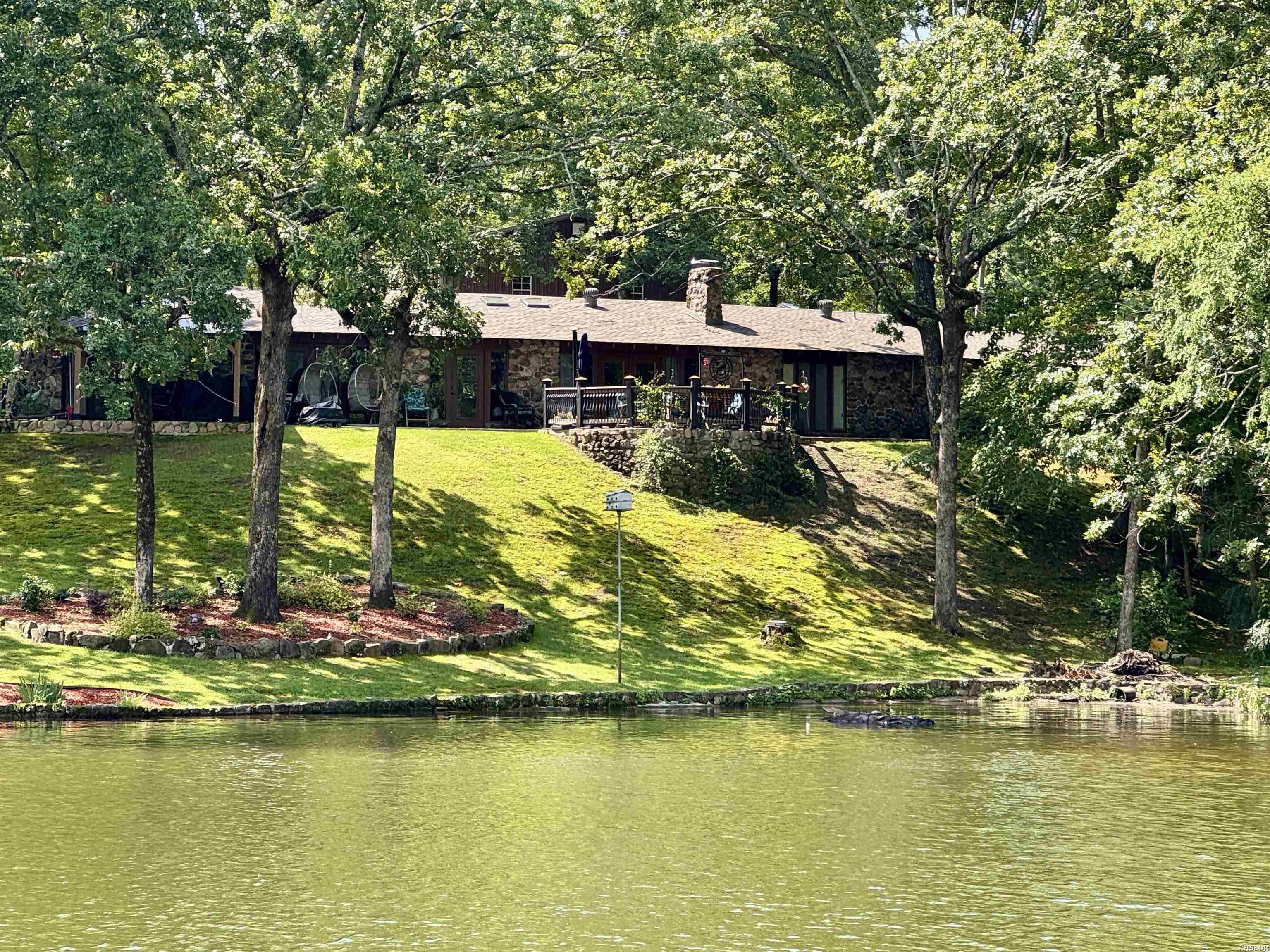 121 Kathy Lane Property Photo 1