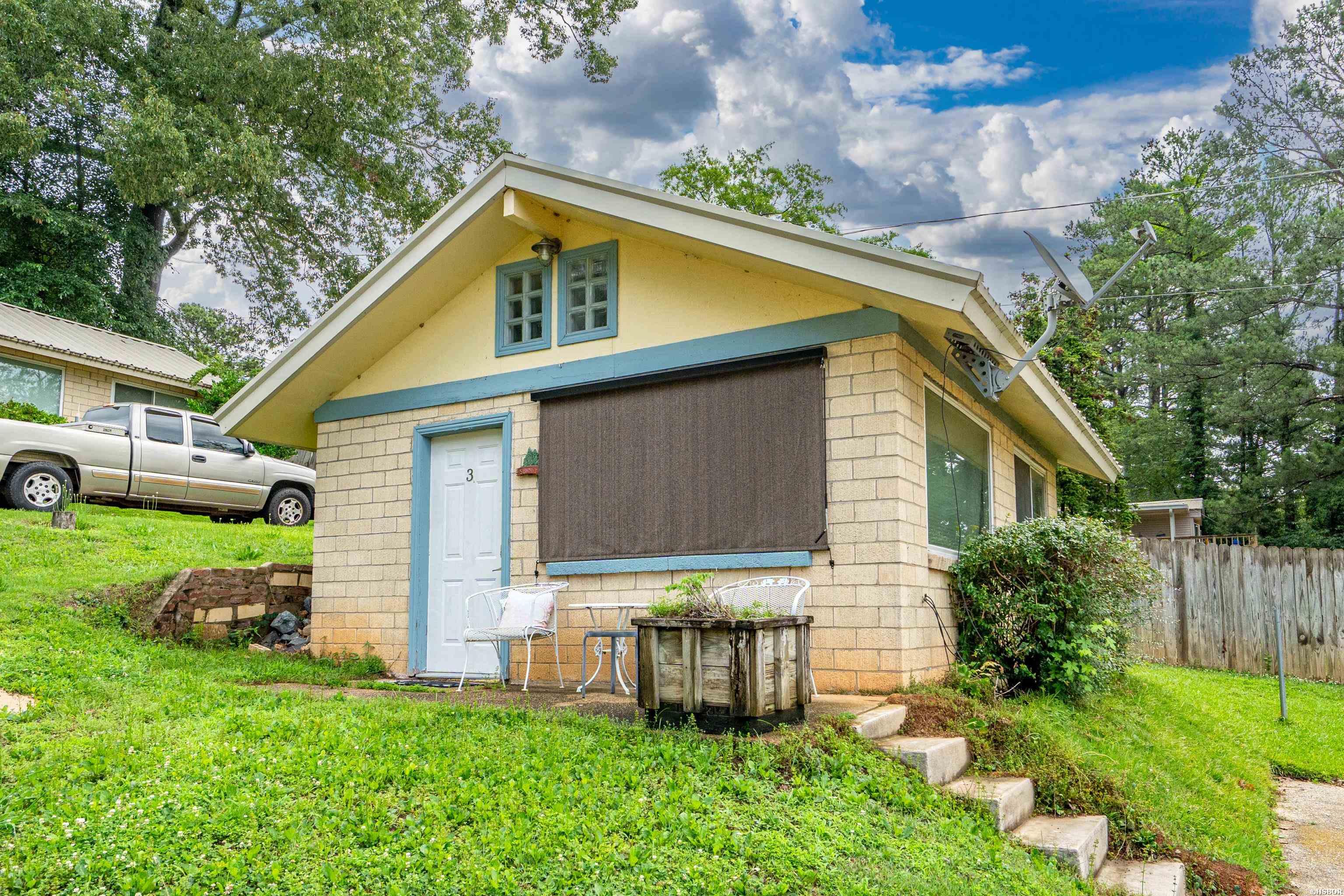 352 Lakeland Drive Property Photo 43