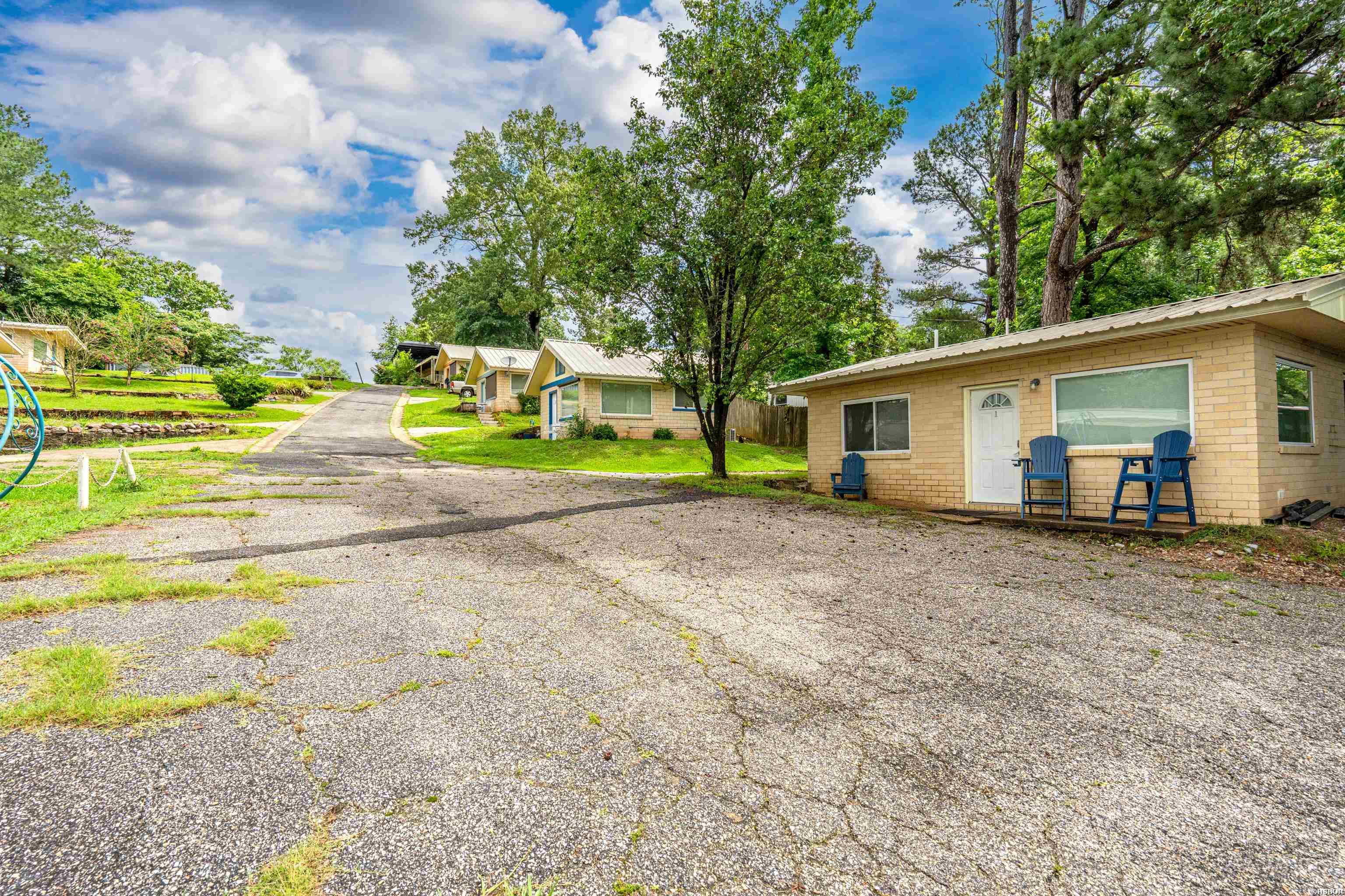 352 Lakeland Drive Property Photo 44
