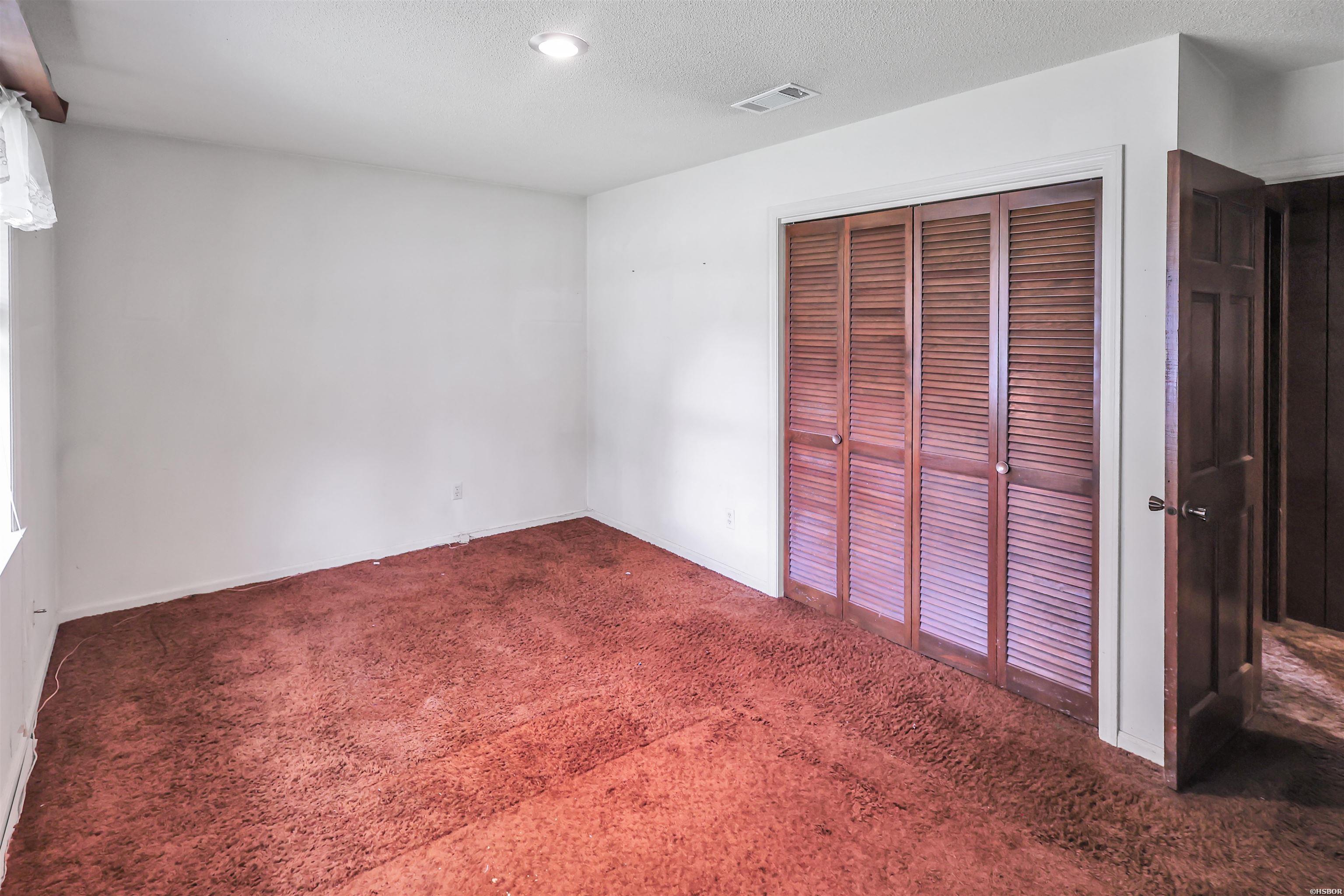 2047 Elaine Circle Property Photo 21