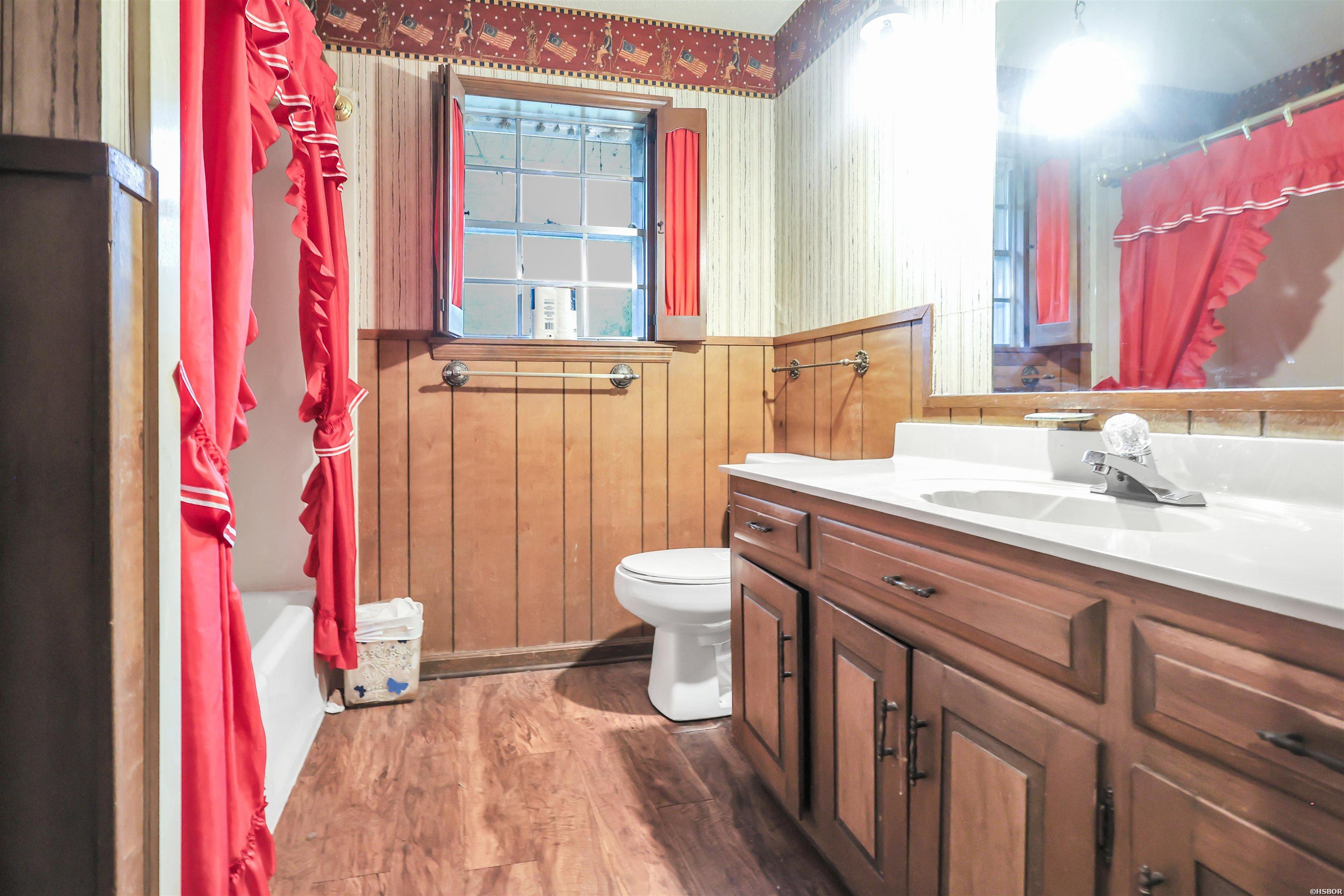 2047 Elaine Circle Property Photo 23