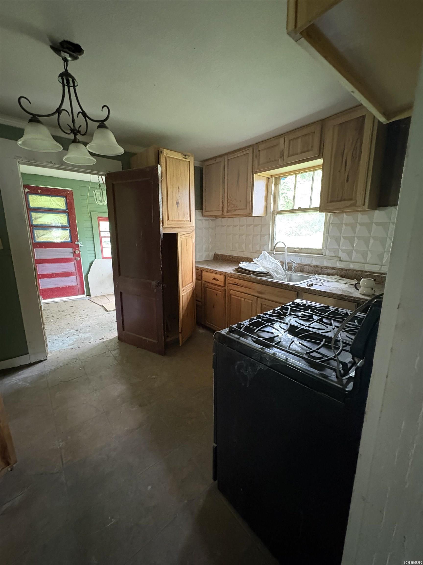 357 W Walnut Avenue Property Photo 9