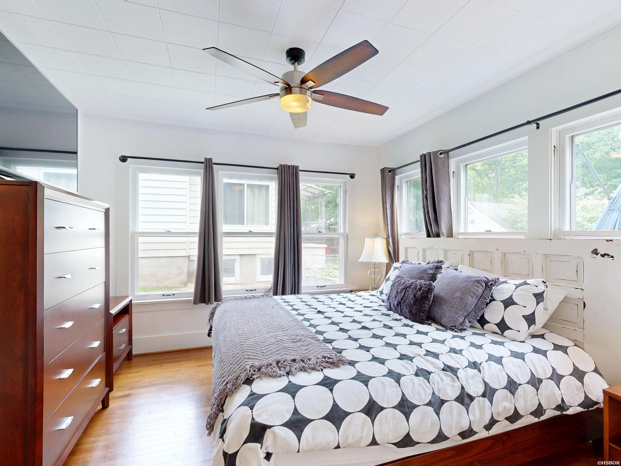 305 Richard Street Property Photo 25