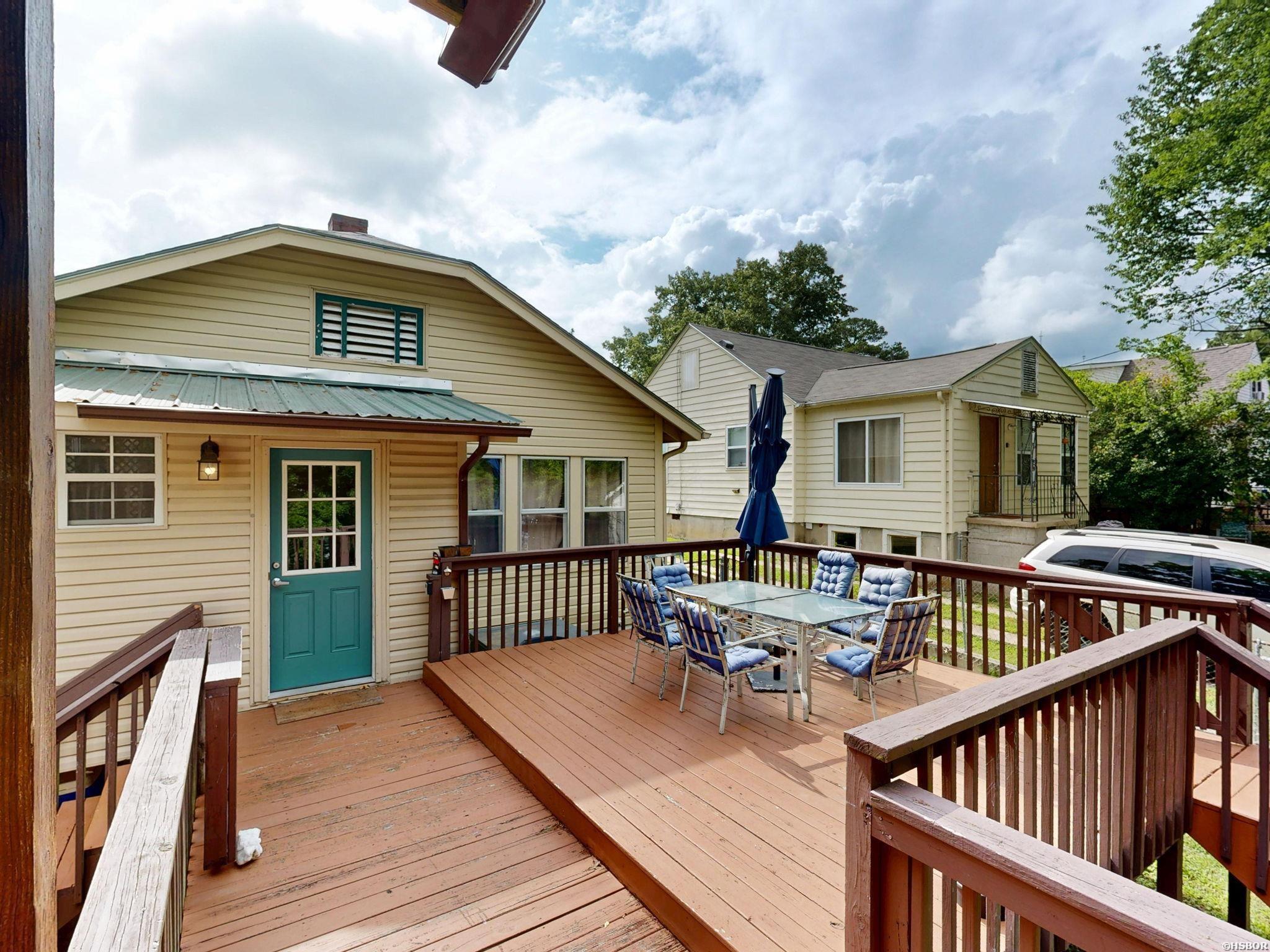 305 Richard Street Property Photo 34