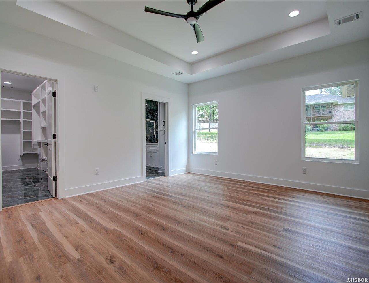 125 Shamrock Property Photo 18