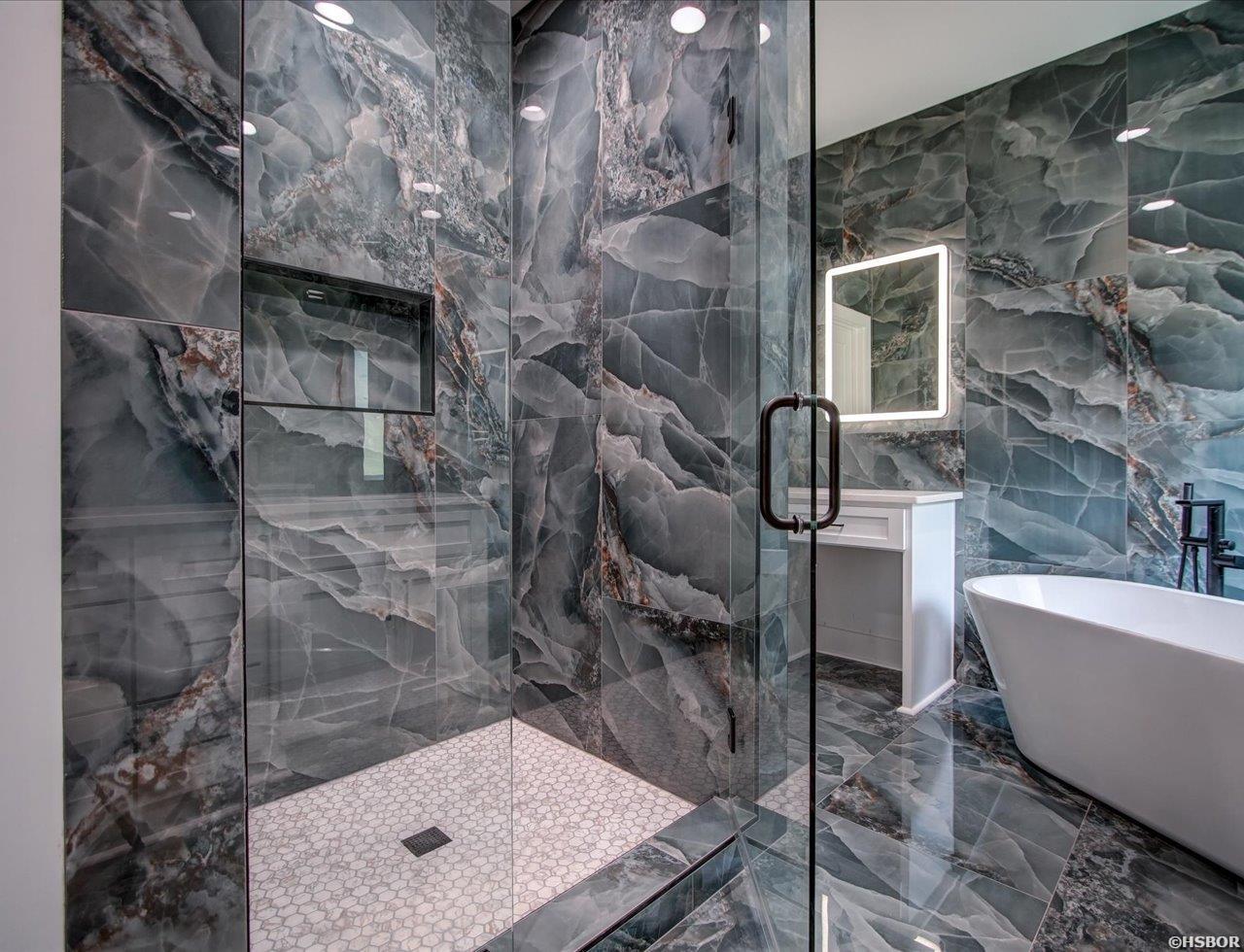 125 Shamrock Property Photo 22