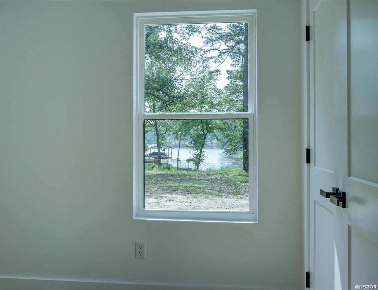 125 Shamrock Property Photo 27