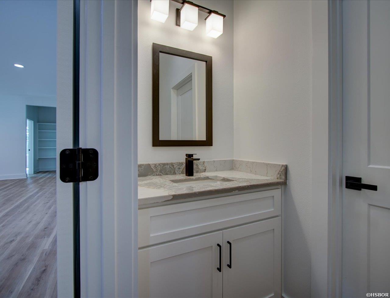 125 Shamrock Property Photo 33