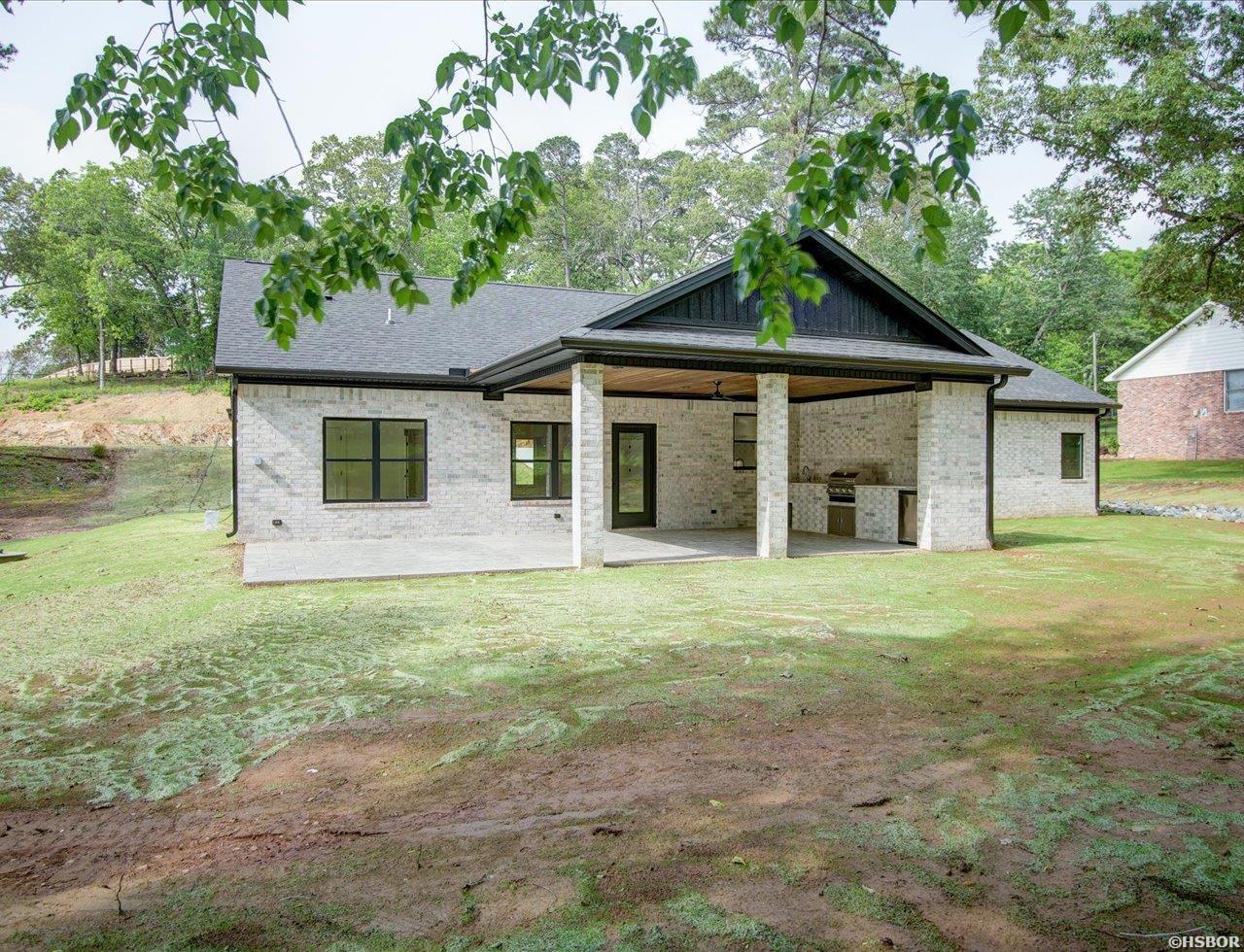 125 Shamrock Property Photo 38