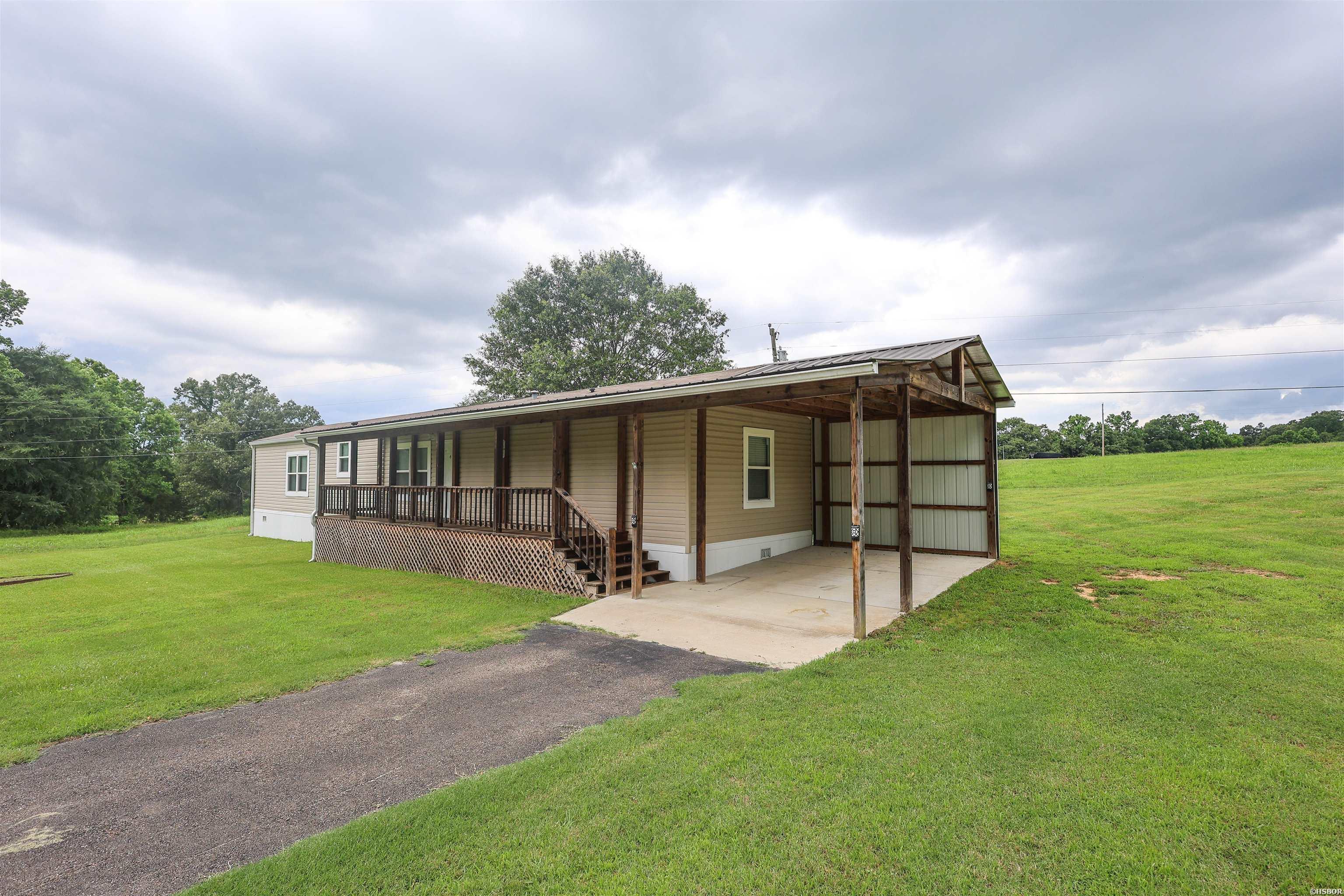 101 Barentine Property Photo 4