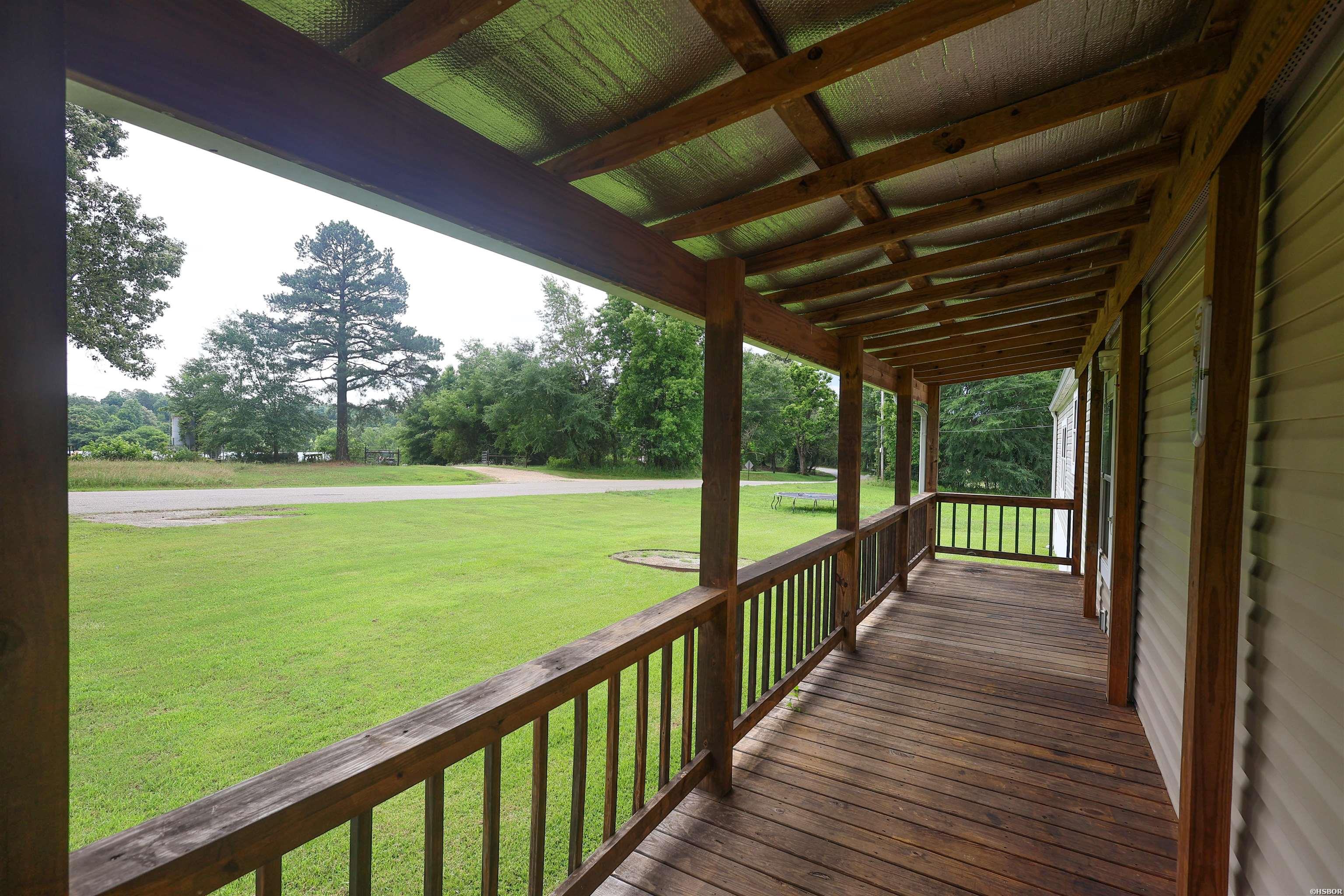 101 Barentine Property Photo 7