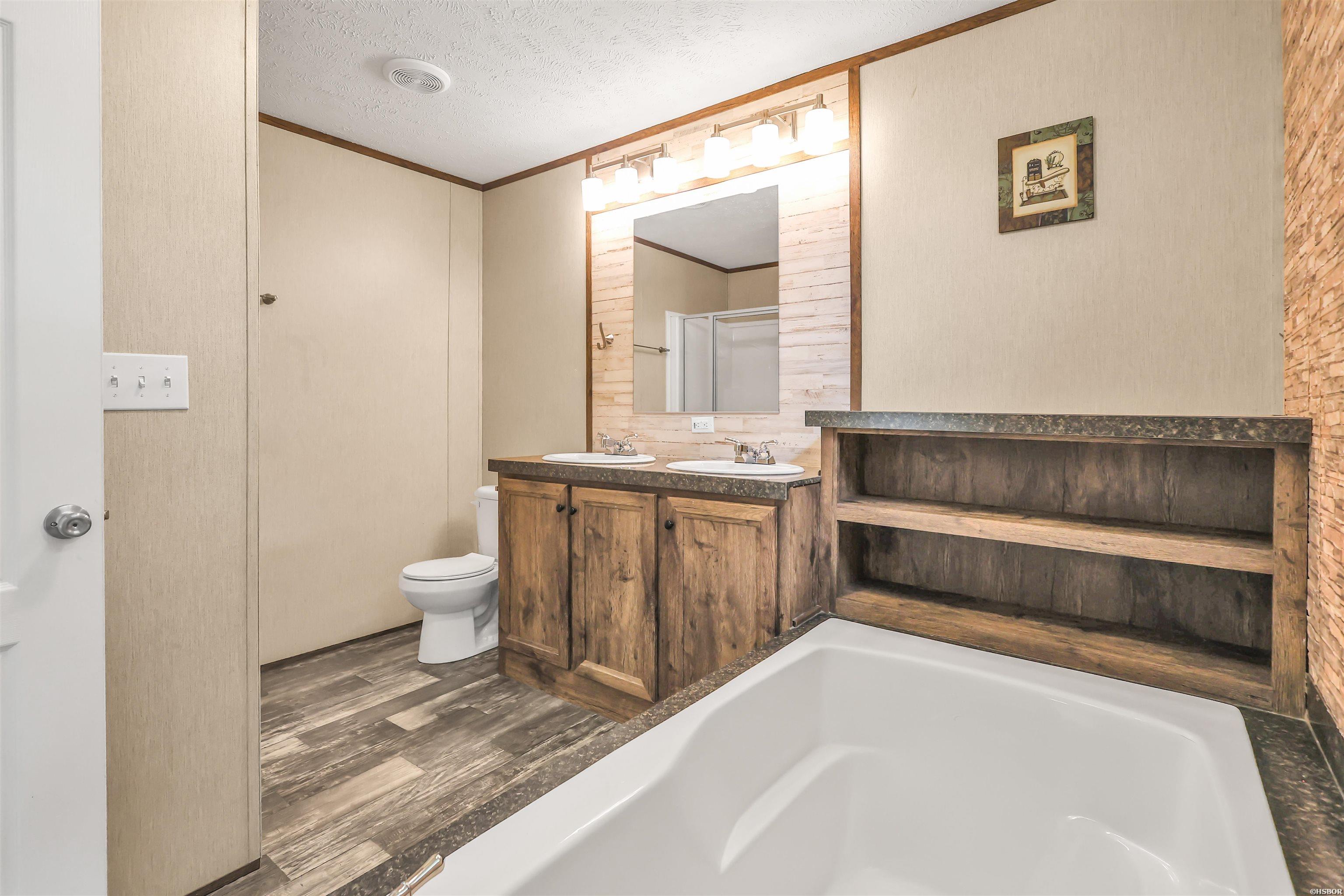 101 Barentine Property Photo 27