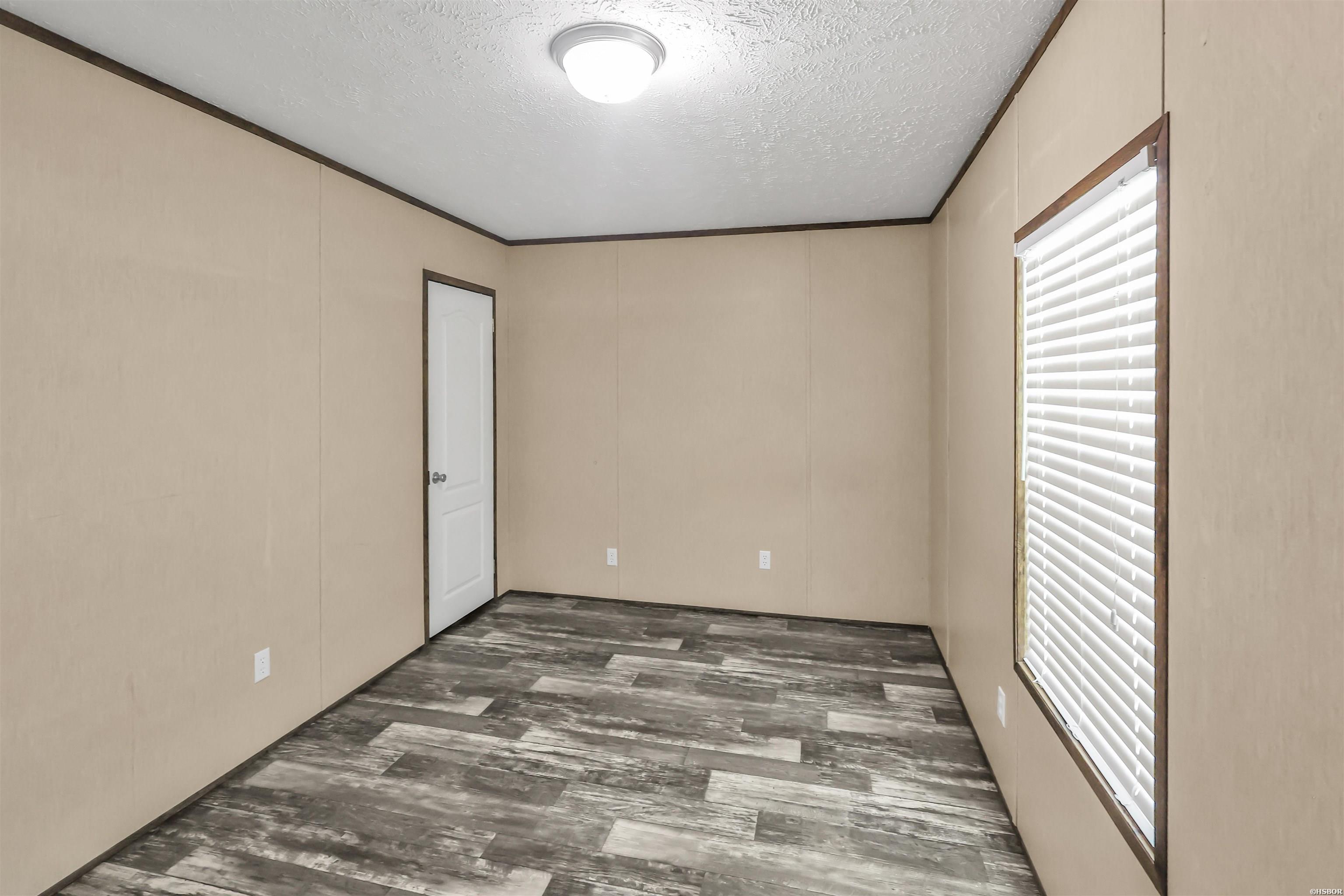 101 Barentine Property Photo 39