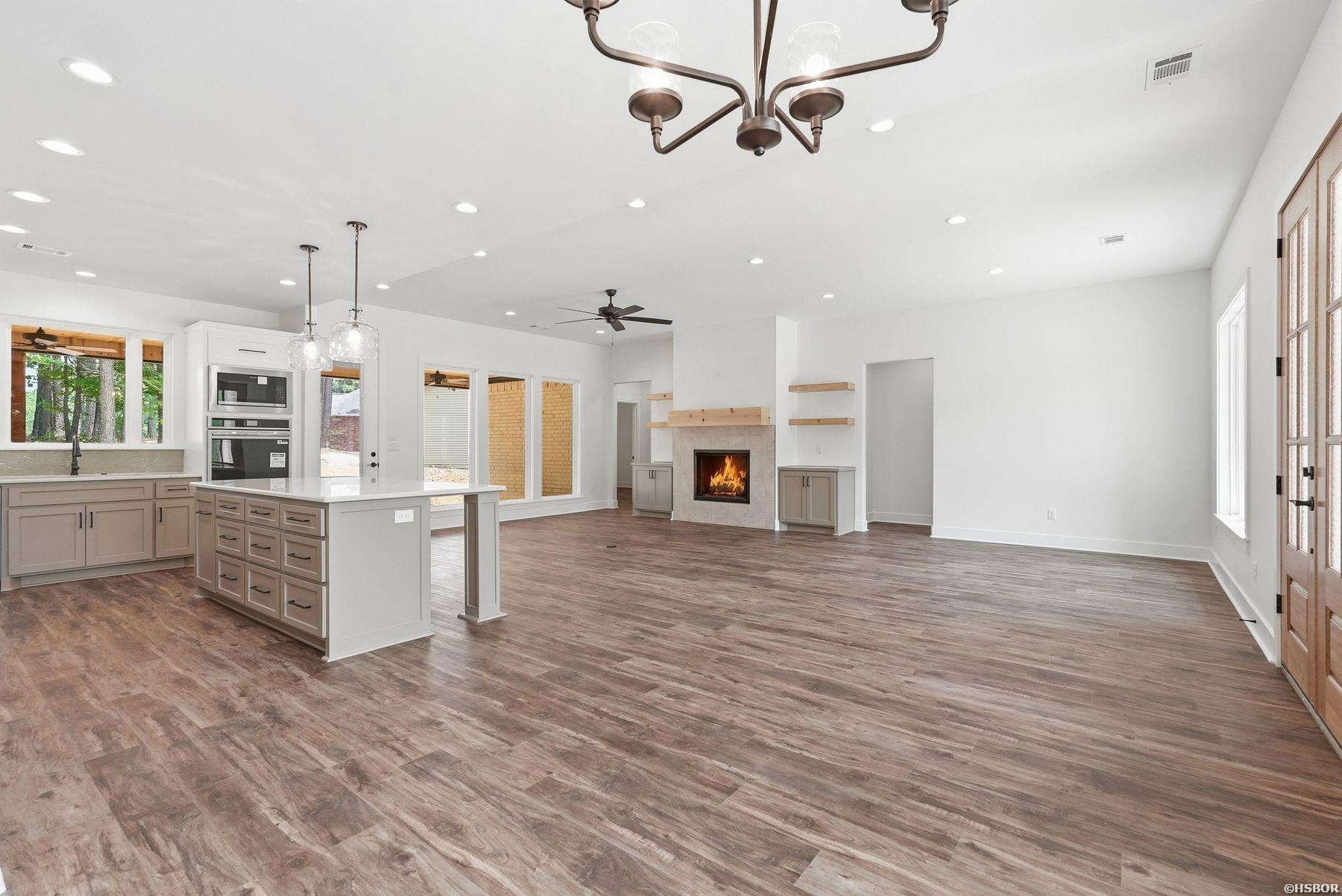 81 Elcano Drive Property Photo 3