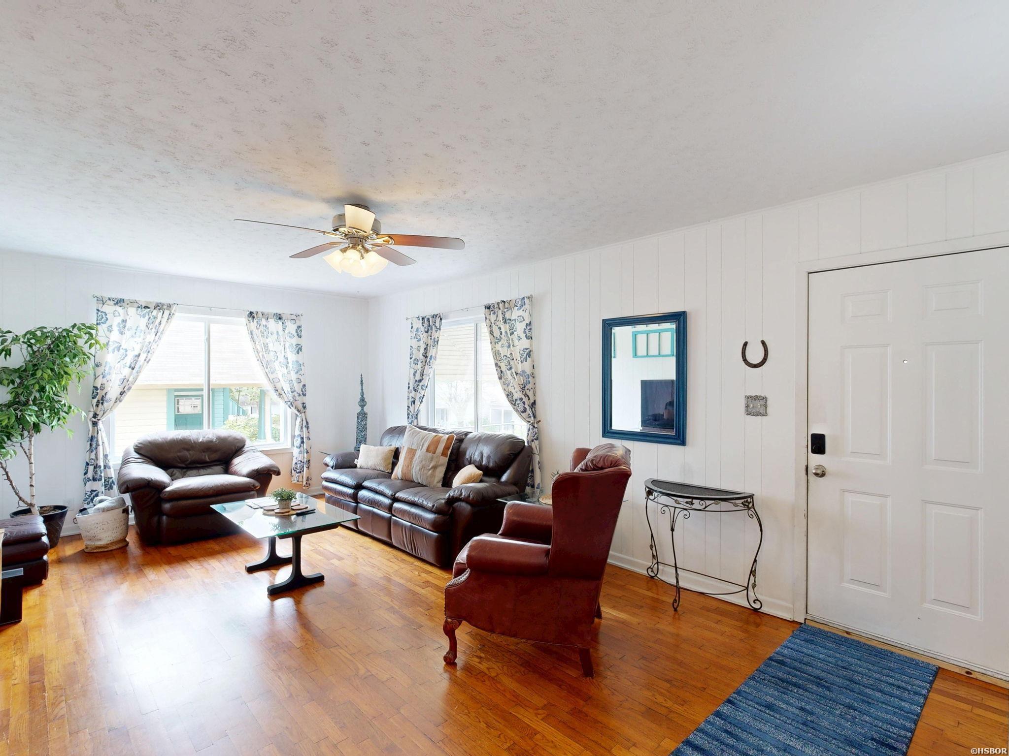 303 Richard Street Property Photo 10