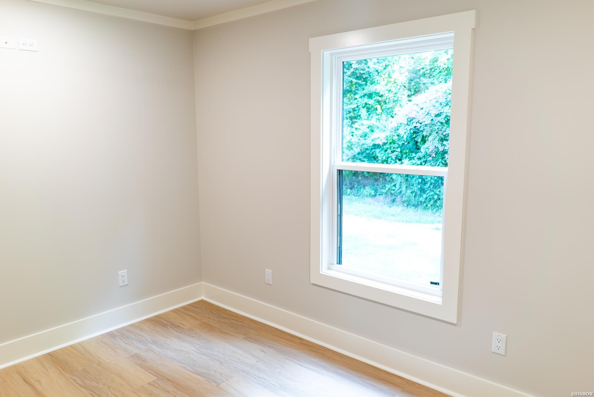 823 Chester Street Property Photo 24