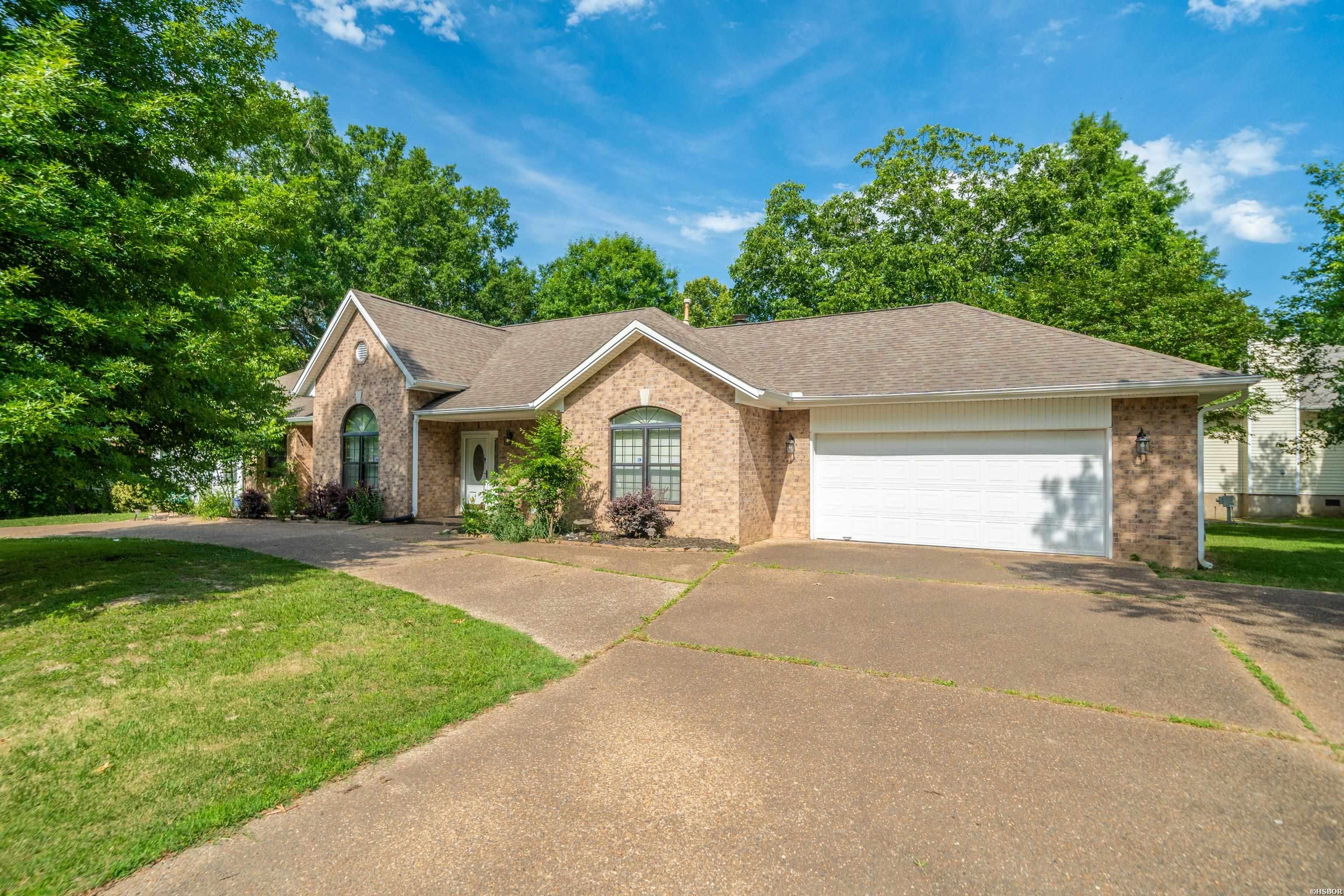 447 Long Beach Drive Property Photo 1