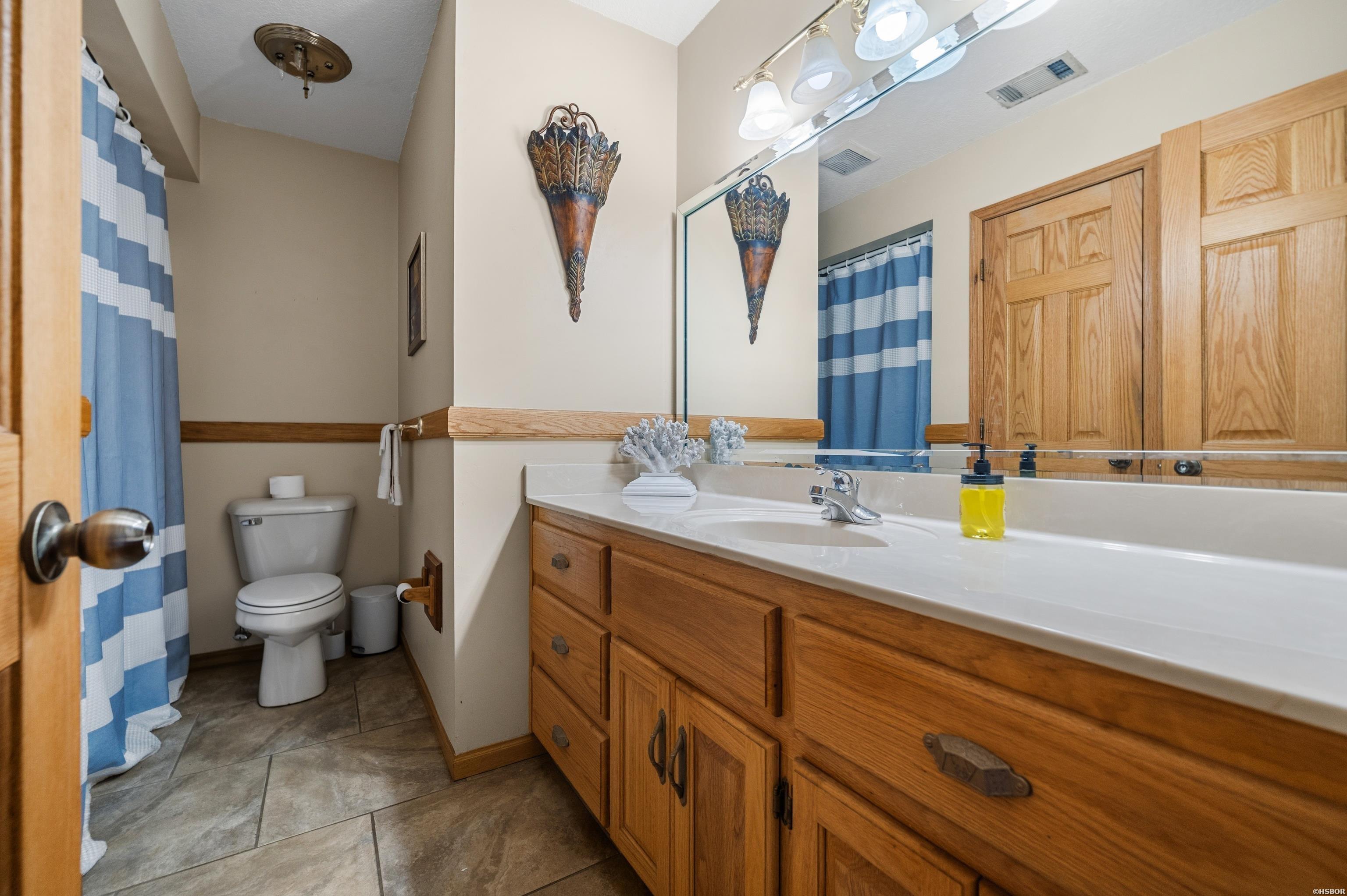 447 Long Beach Drive Property Photo 18