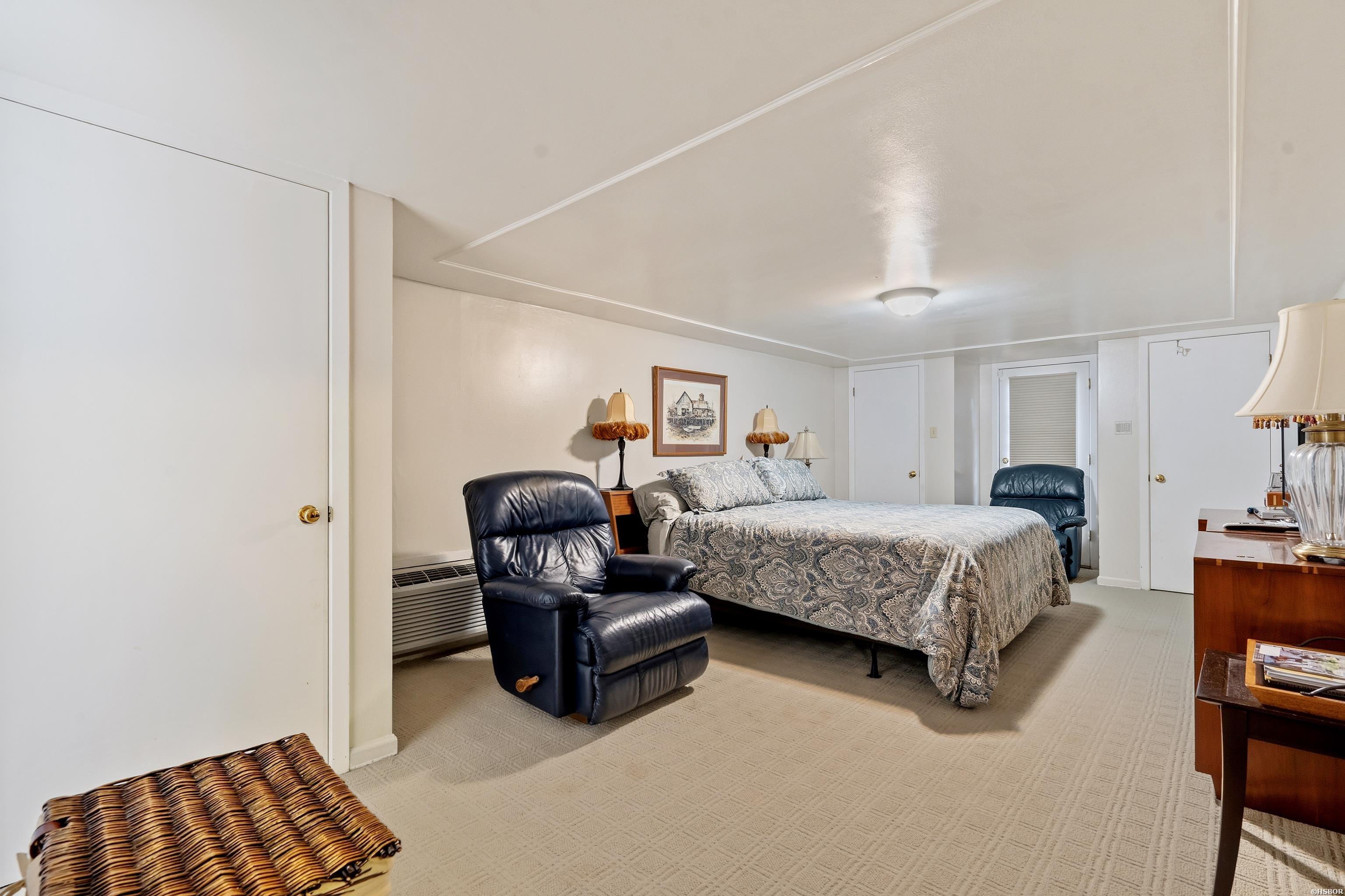 1925 Lakeshore Drive Property Photo 22