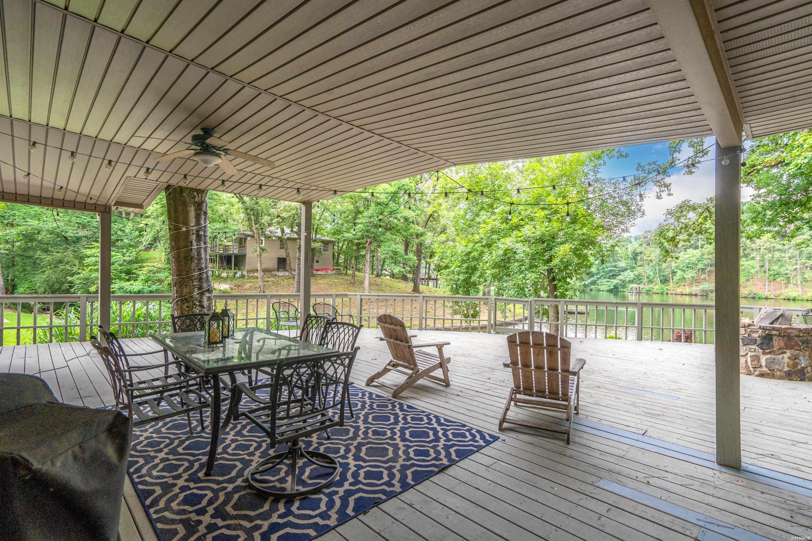 1925 Lakeshore Drive Property Photo 34