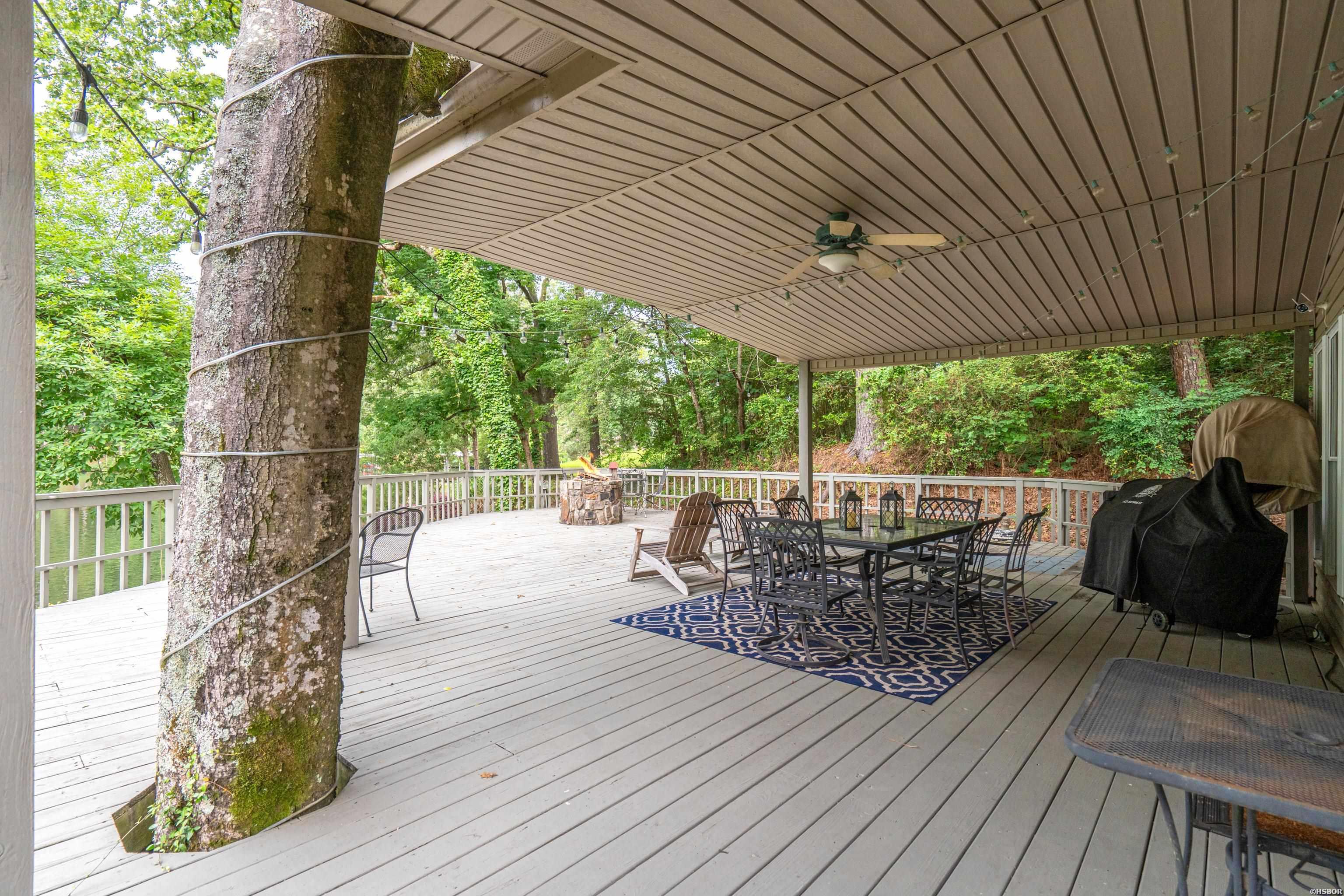 1925 Lakeshore Drive Property Photo 36