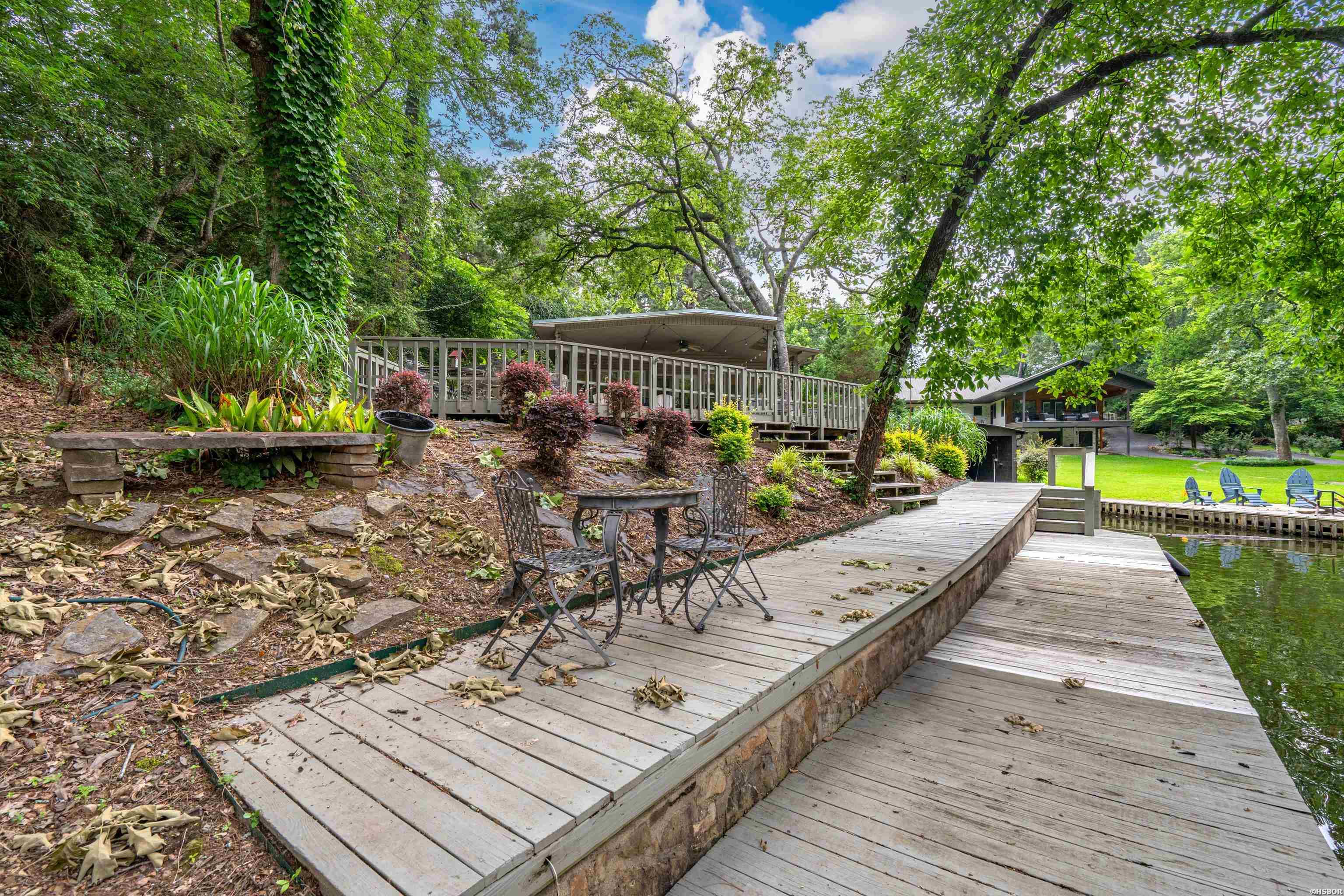 1925 Lakeshore Drive Property Photo 42