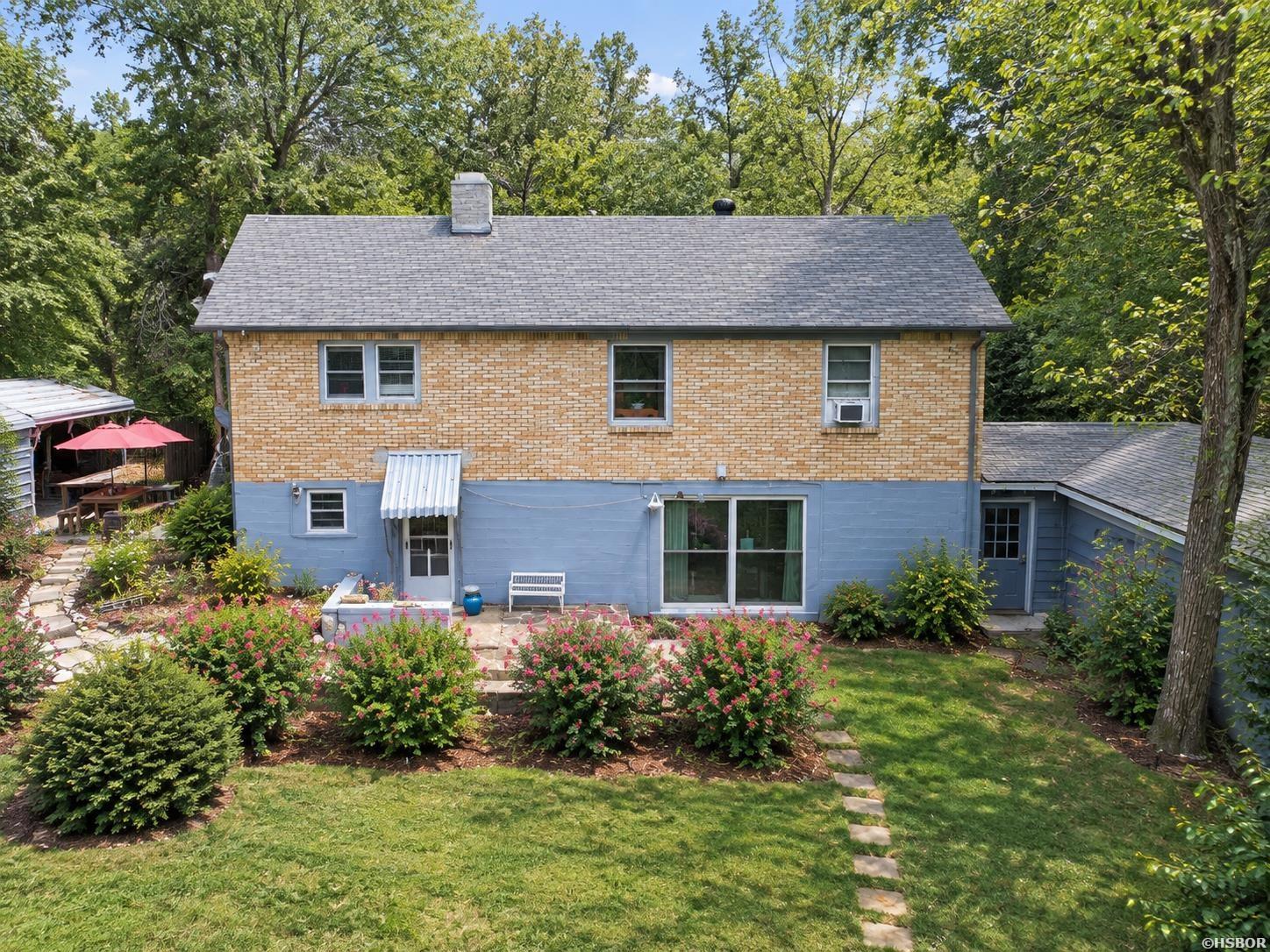 211 Sulphur Street Property Photo 48