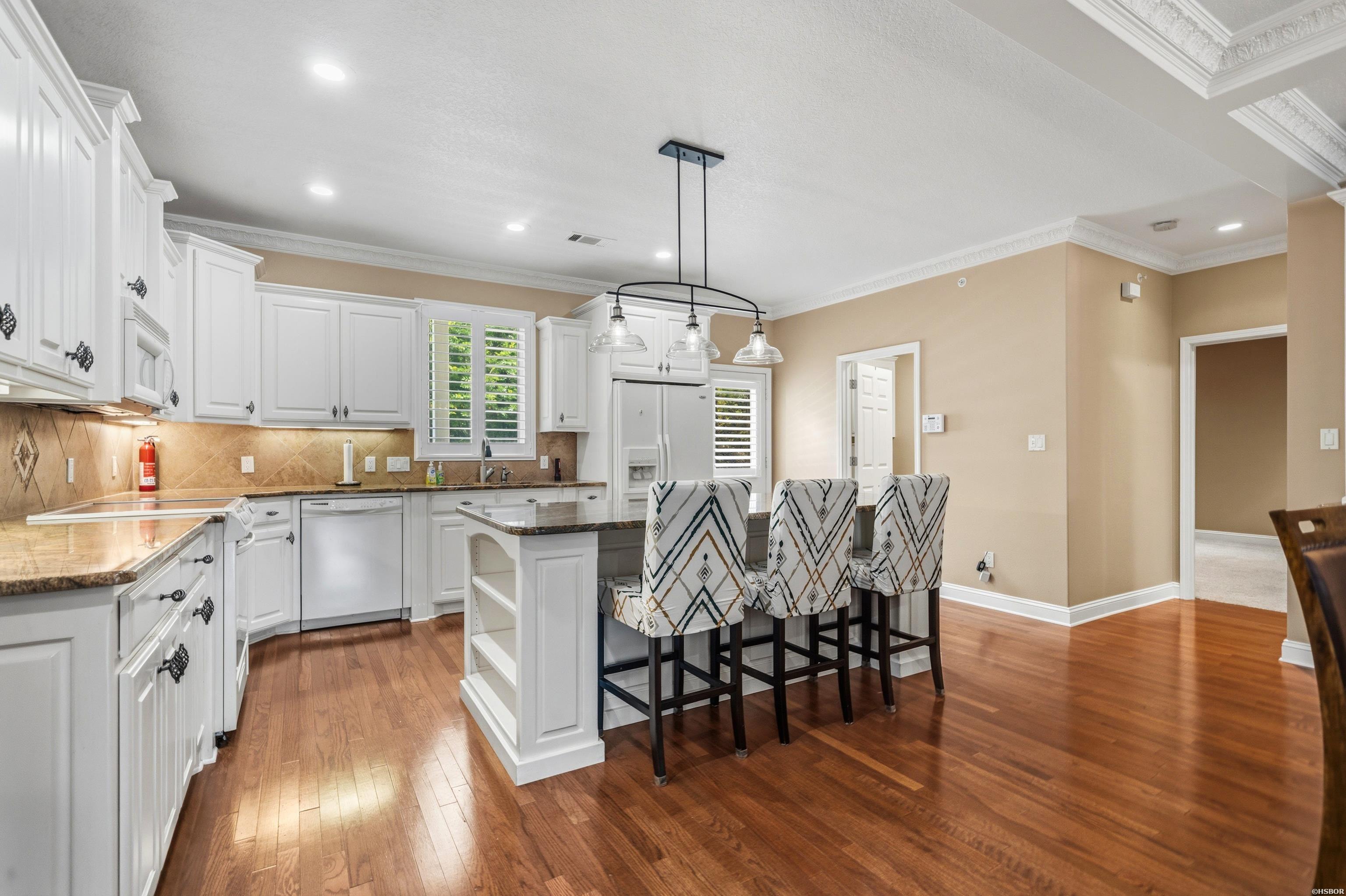 1380 Airport Property Photo 9