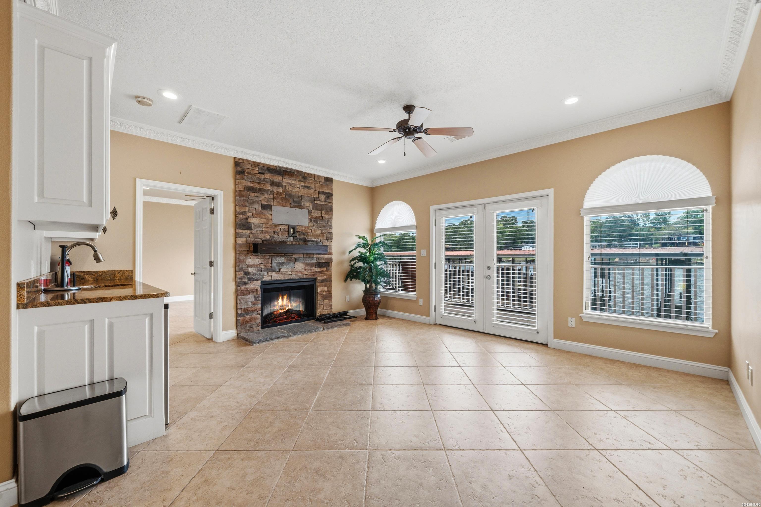 1380 Airport Property Photo 38
