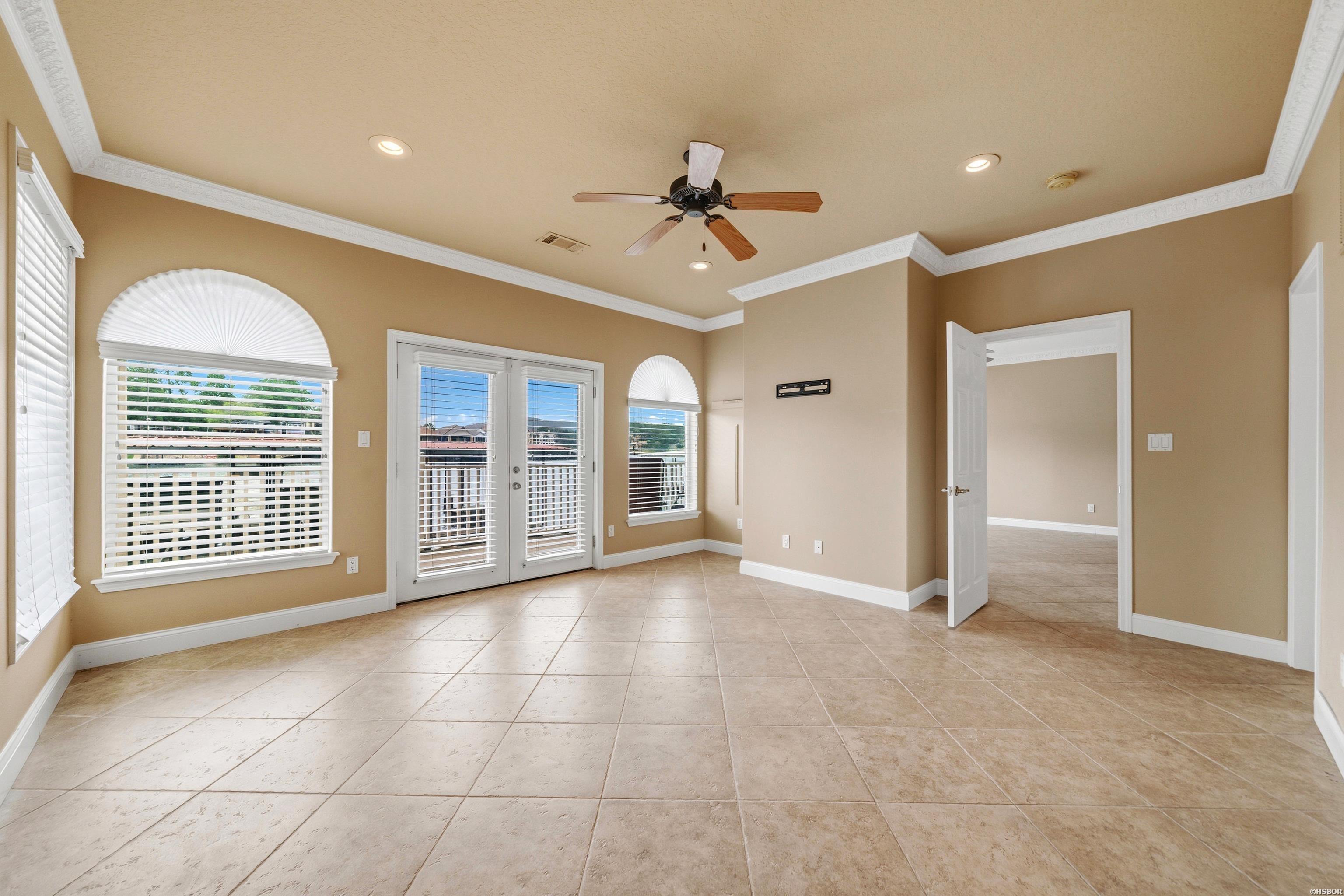 1380 Airport Property Photo 40