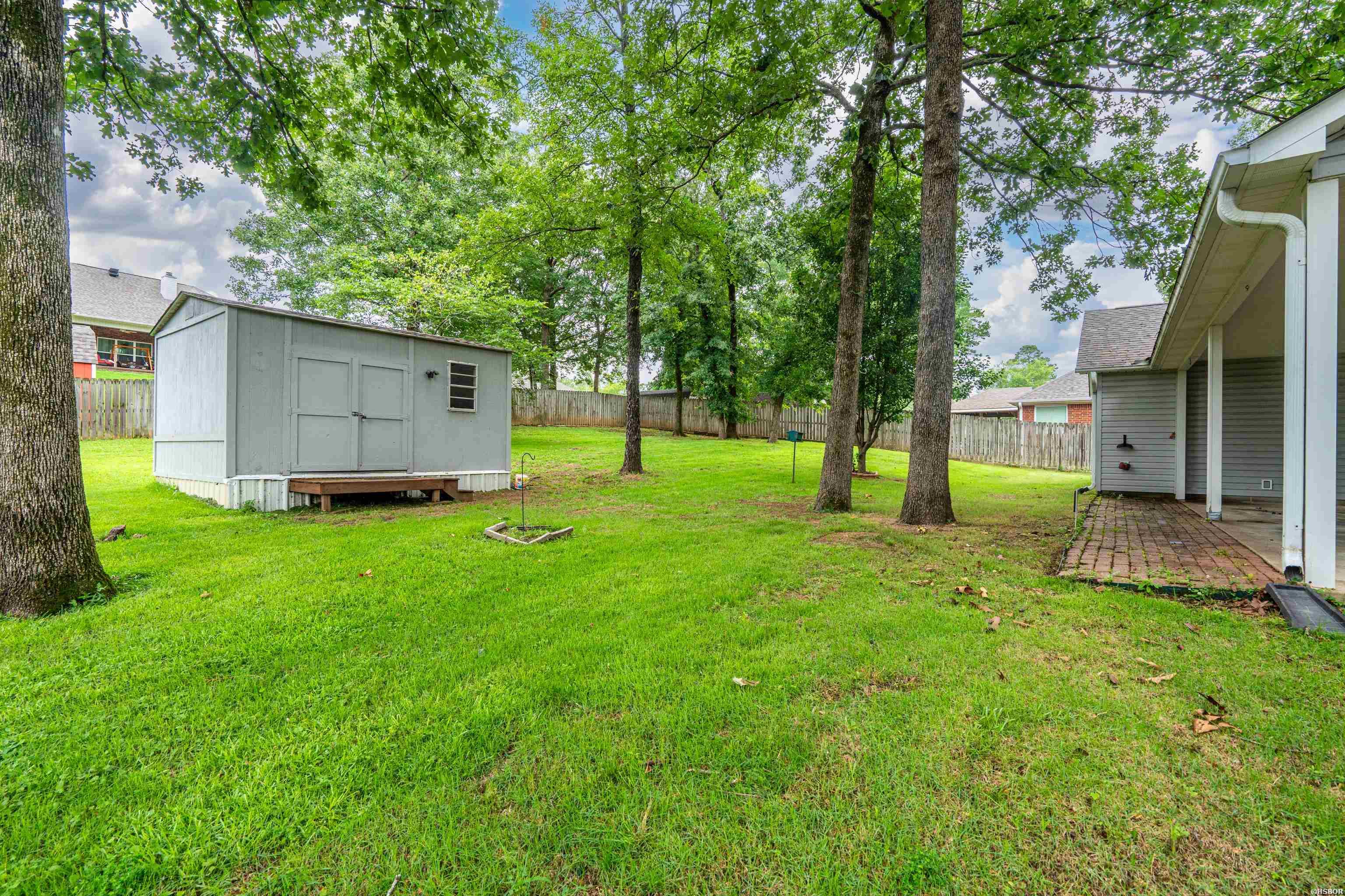 102 Doe Run Place Property Photo 40