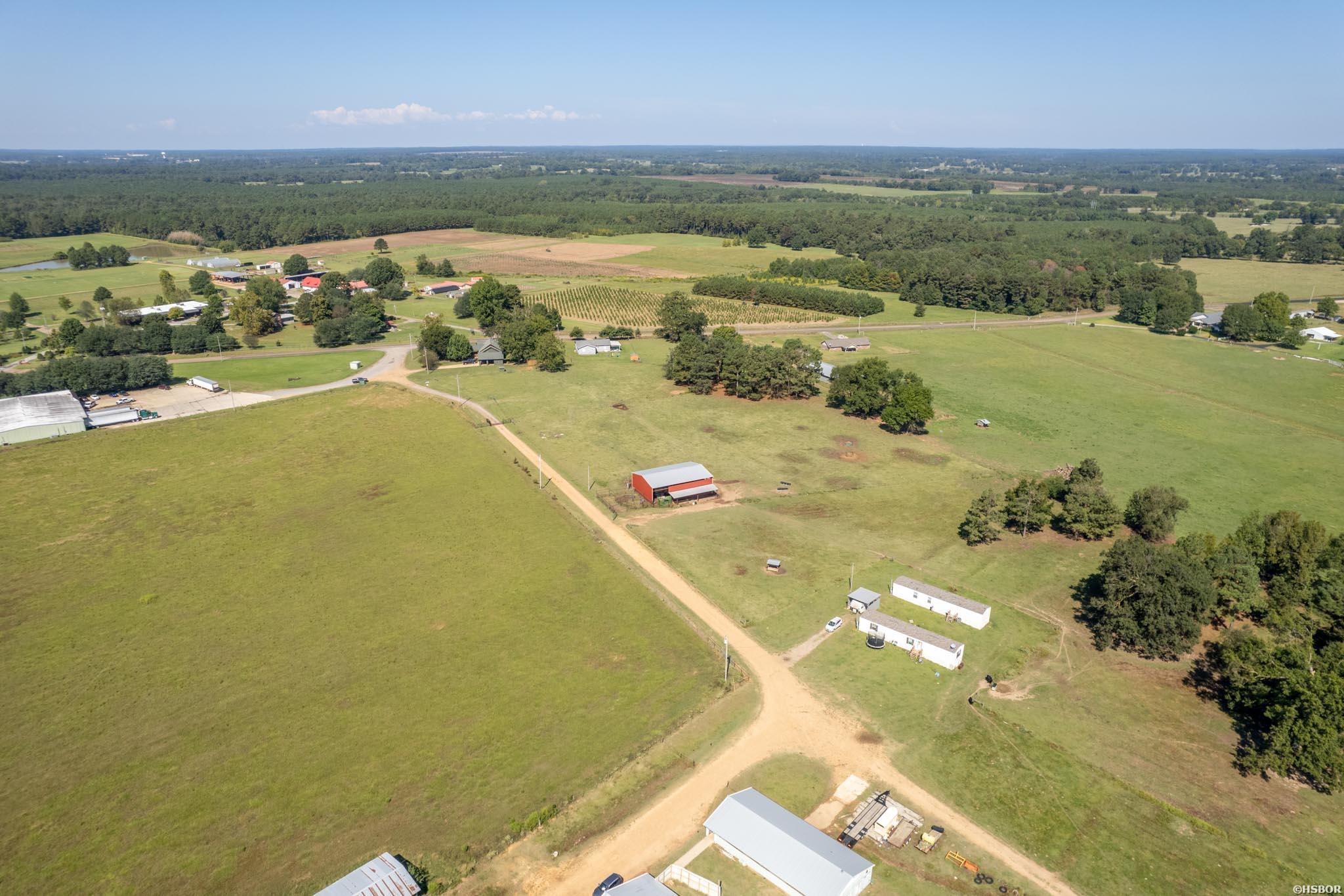 389 Highway 174 N Property Photo 27