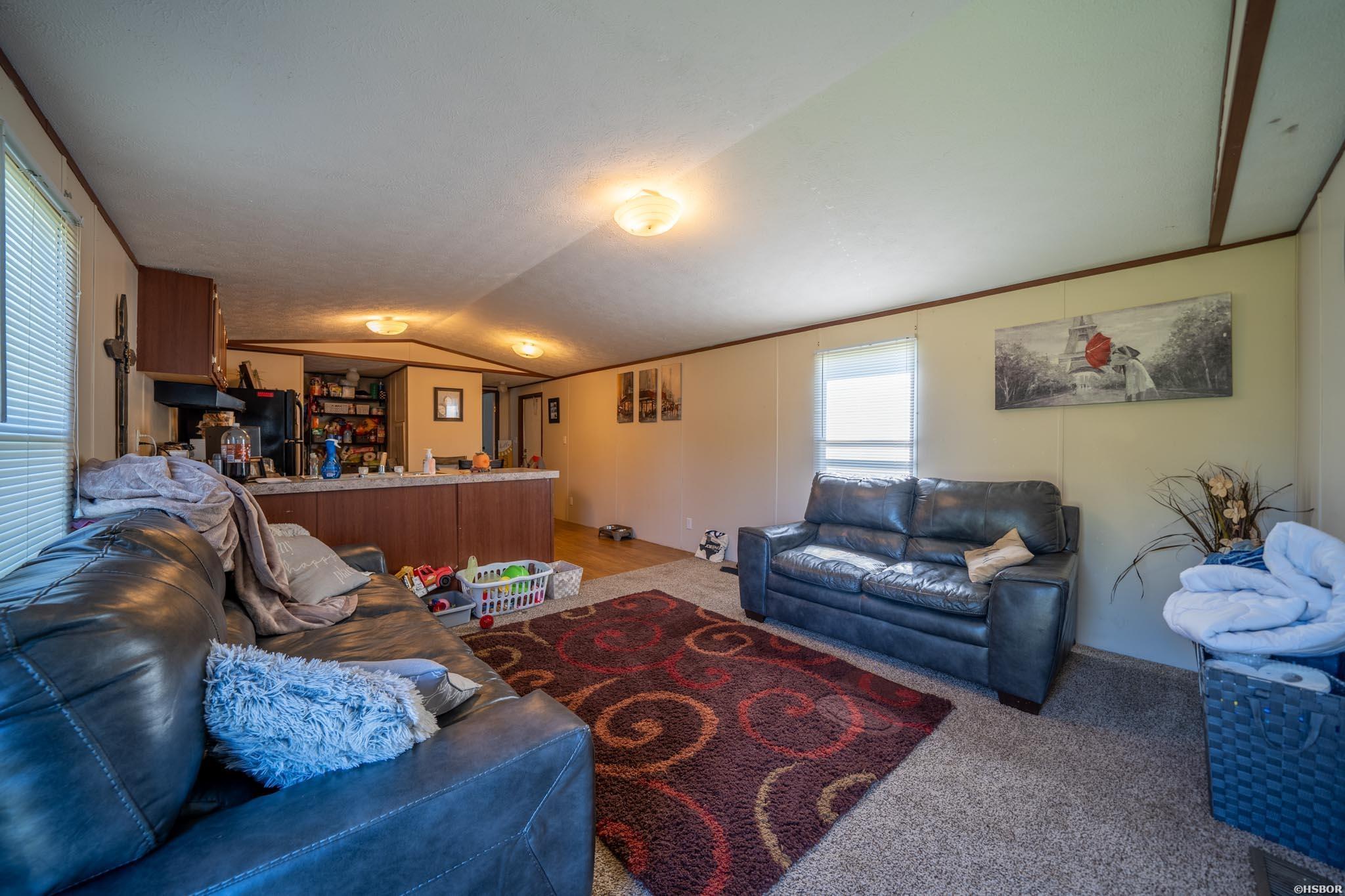 389 Highway 174 N Property Photo 29