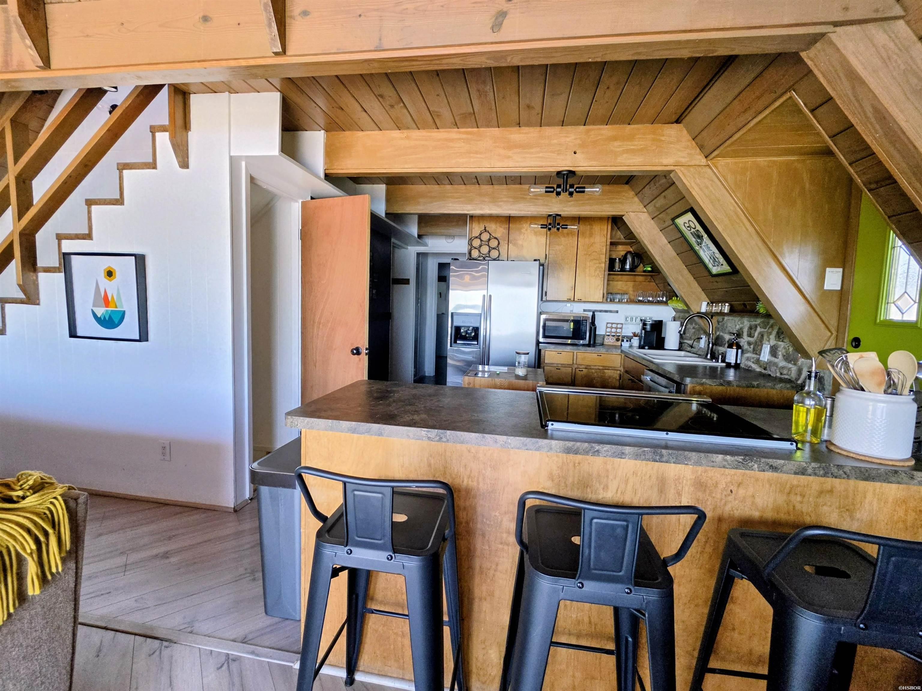 136 Catalina Circle Property Photo 14