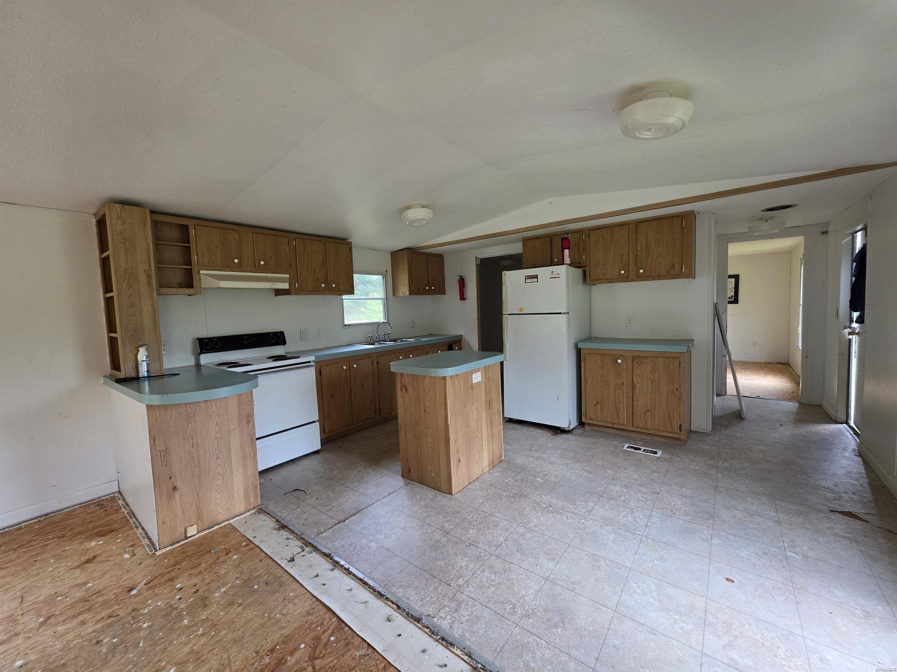 263 Wilson Lake Lane Property Photo 6