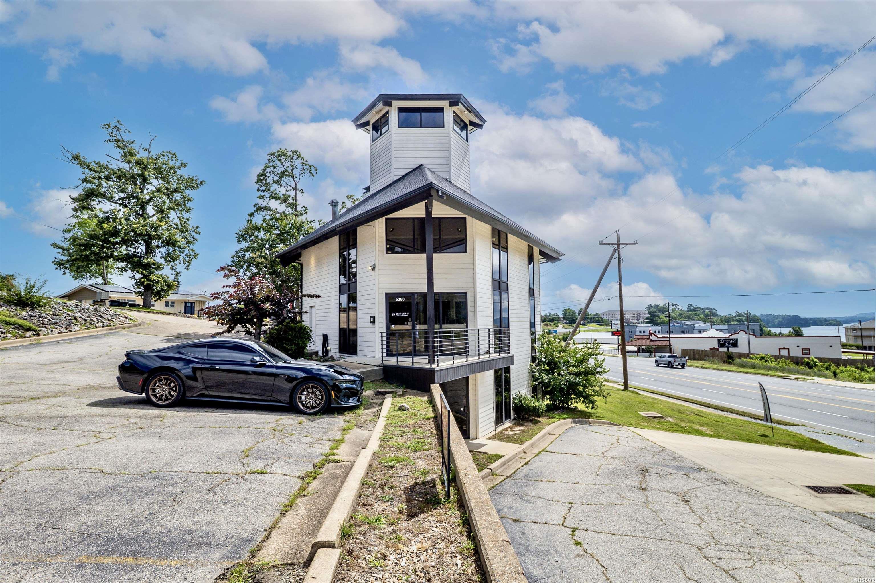 5380 Central Avenue Property Photo 1