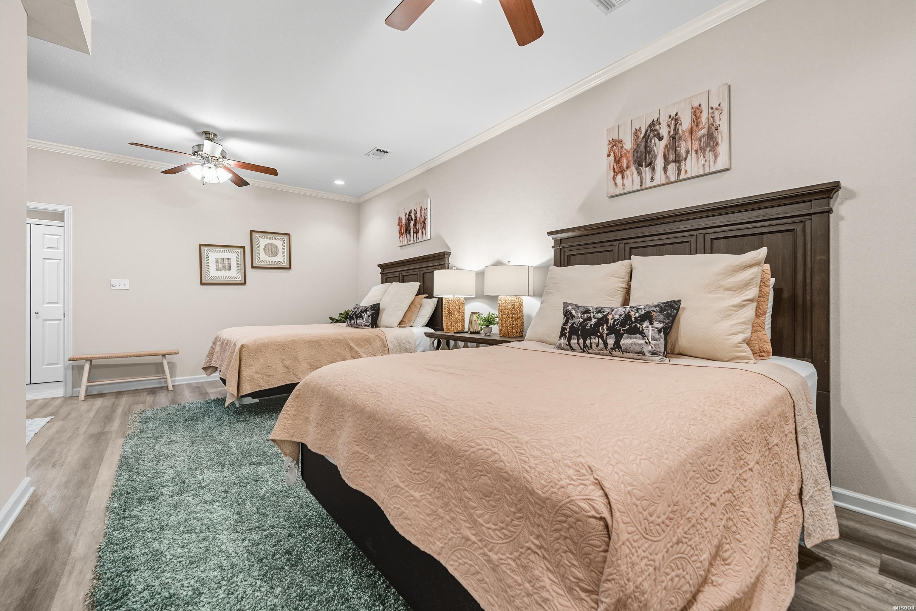 532 Grandpoint Property Photo 38