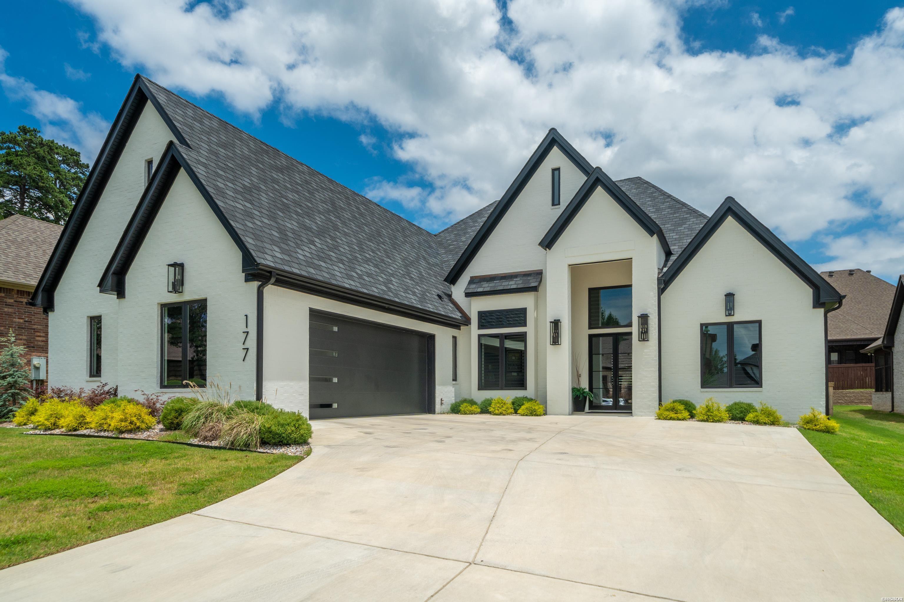 177 Arlington Park Property Photo 4