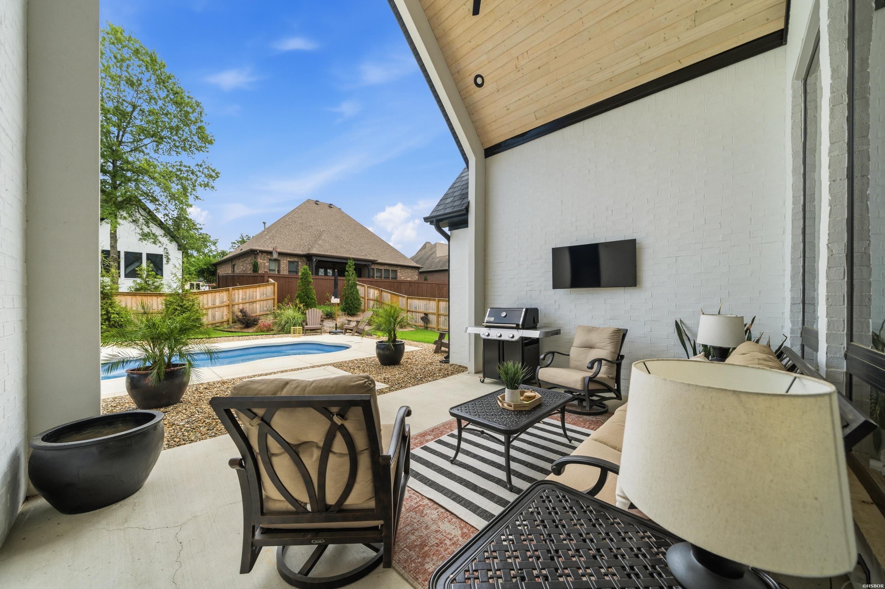 177 Arlington Park Property Photo 43