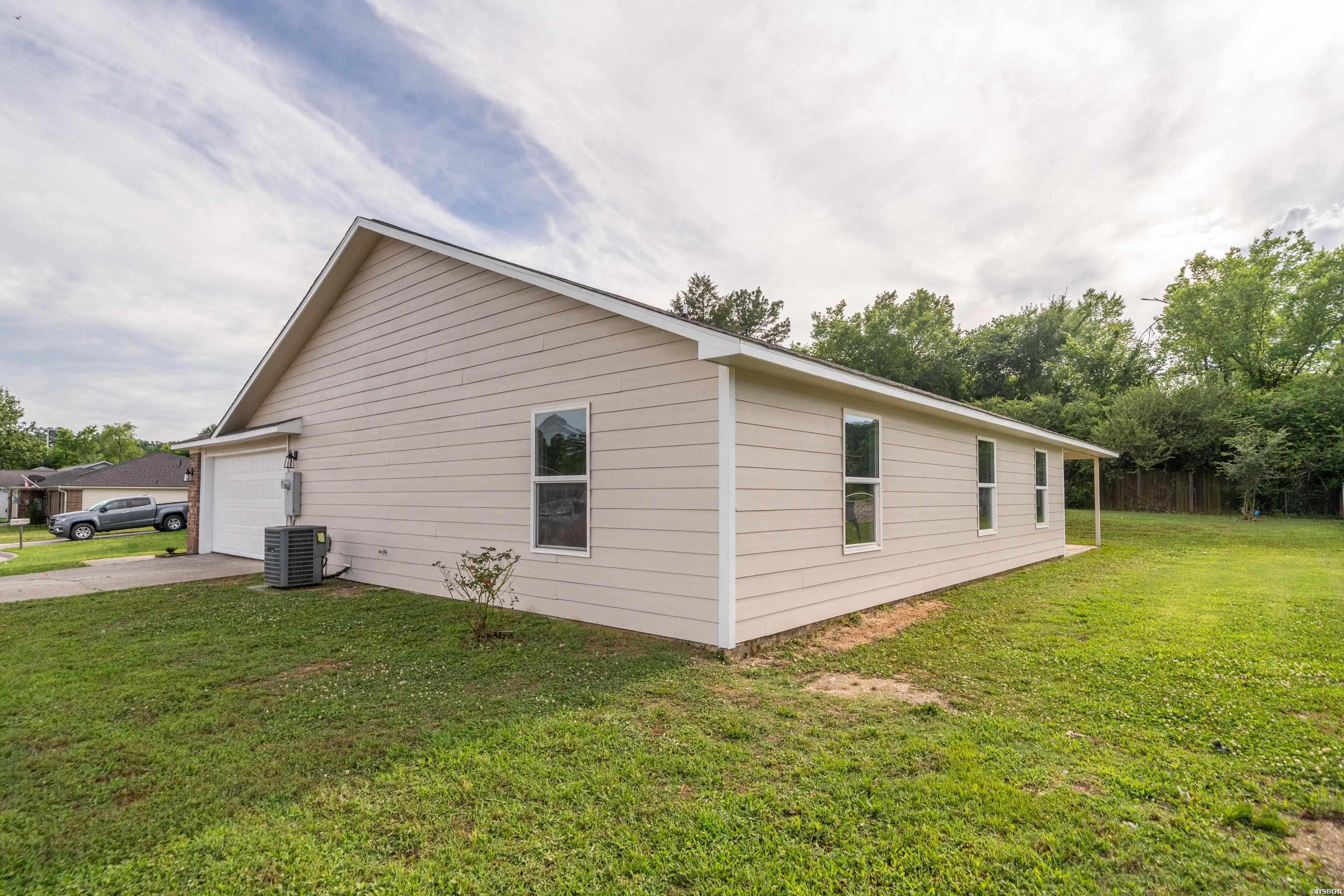 163 Eagle Pass Trail Property Photo 35