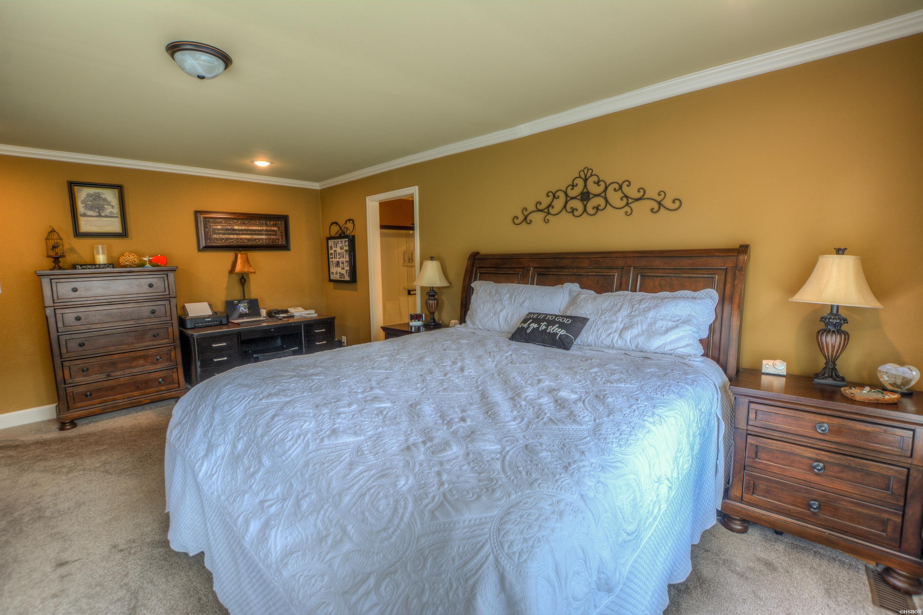 105 Waters Edge Cove Property Photo 18