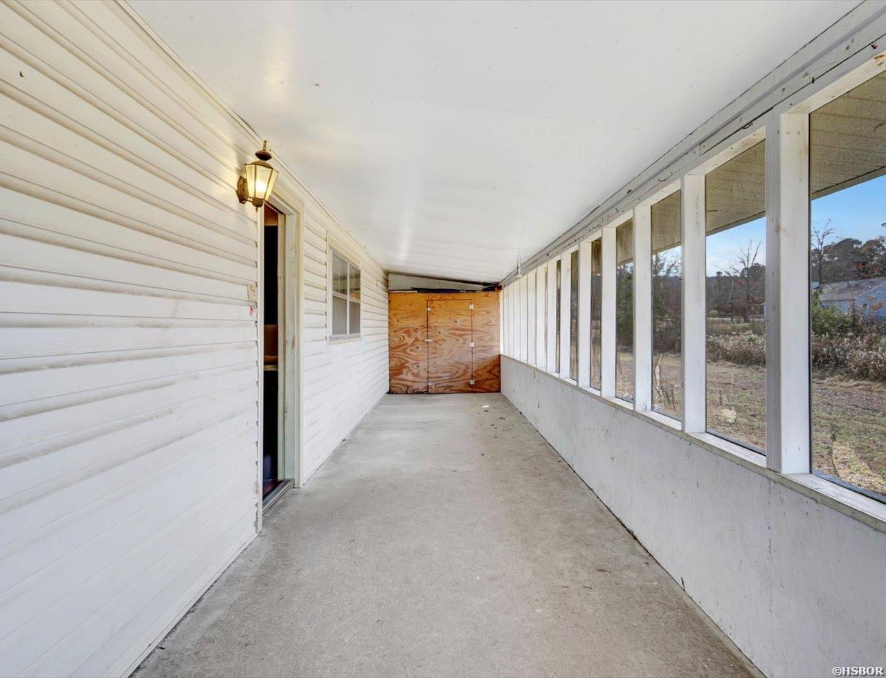 3669 Amity Property Photo 3