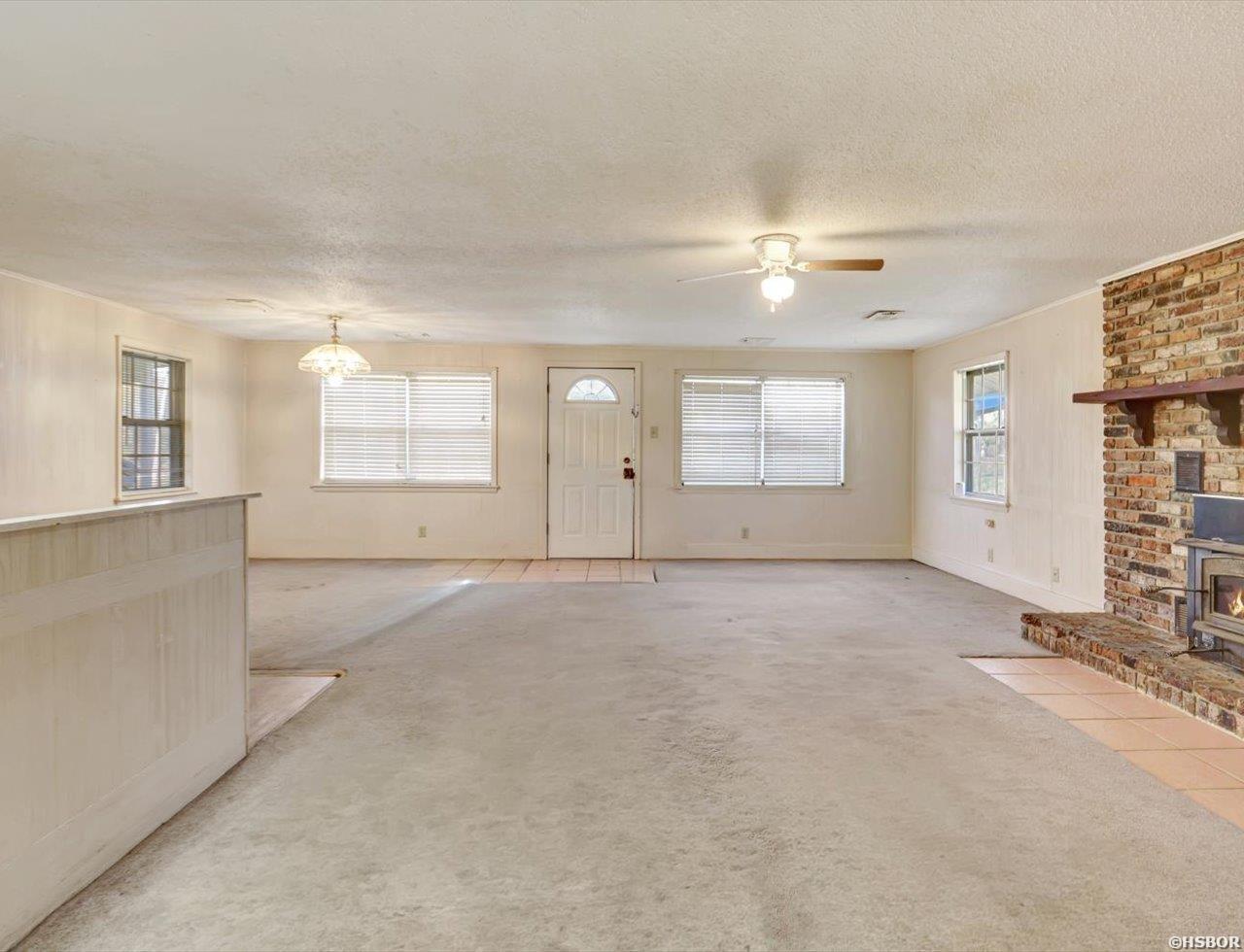 3669 Amity Property Photo 4