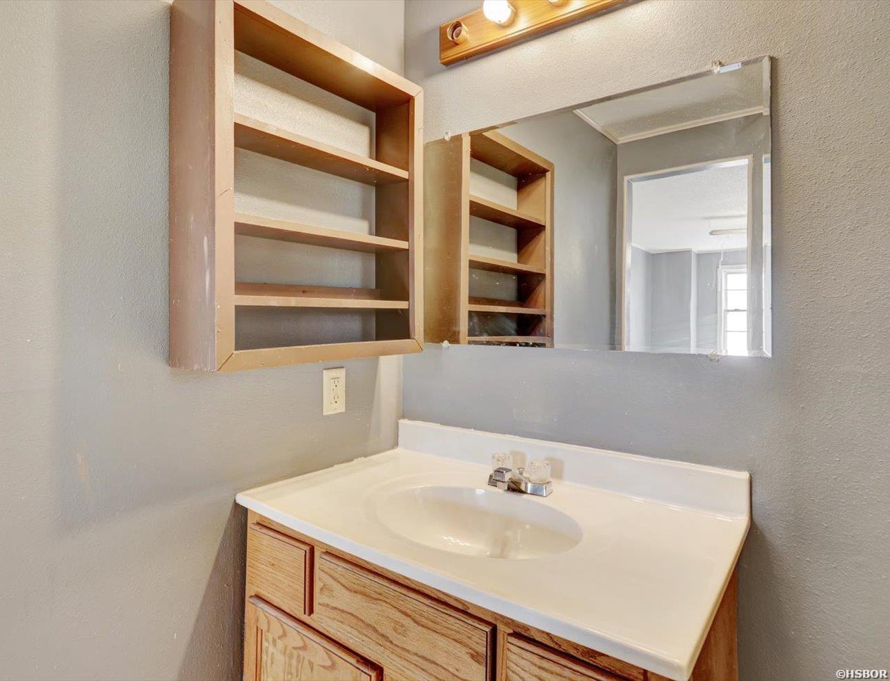 3669 Amity Property Photo 15