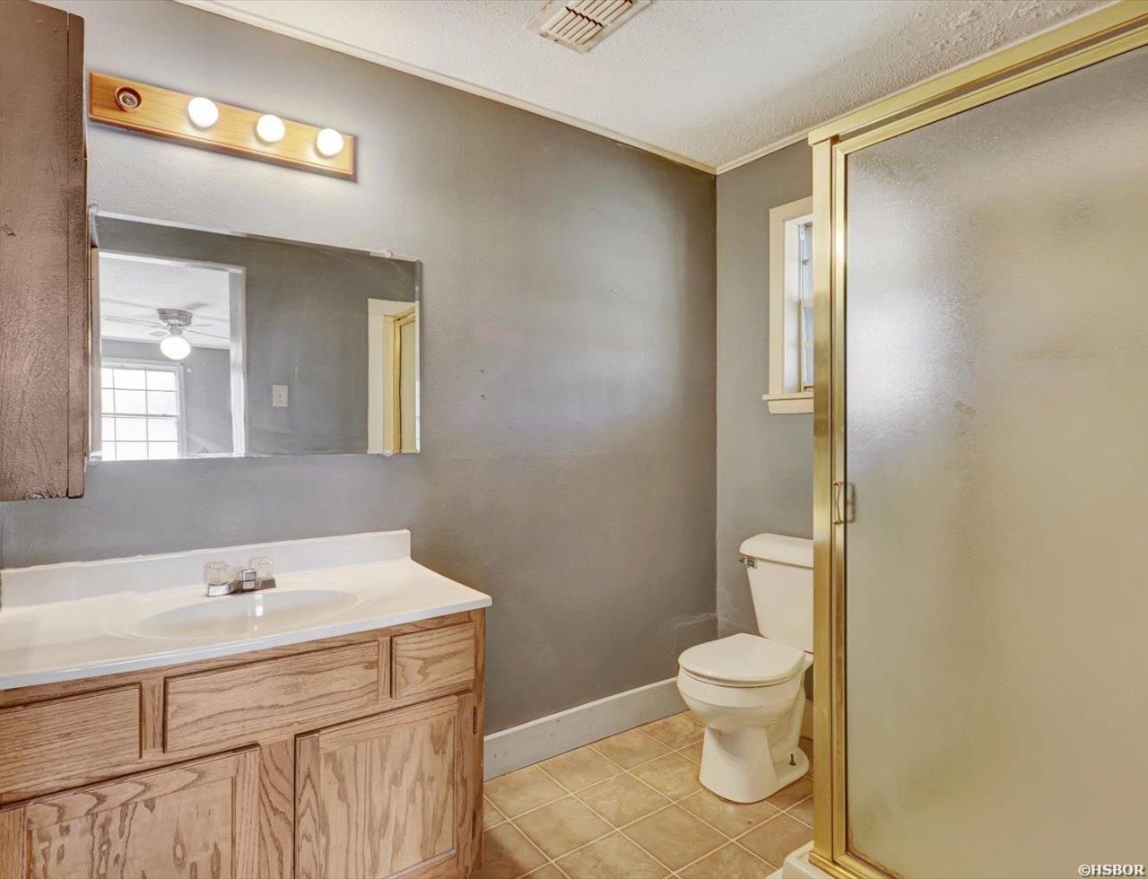 3669 Amity Property Photo 16